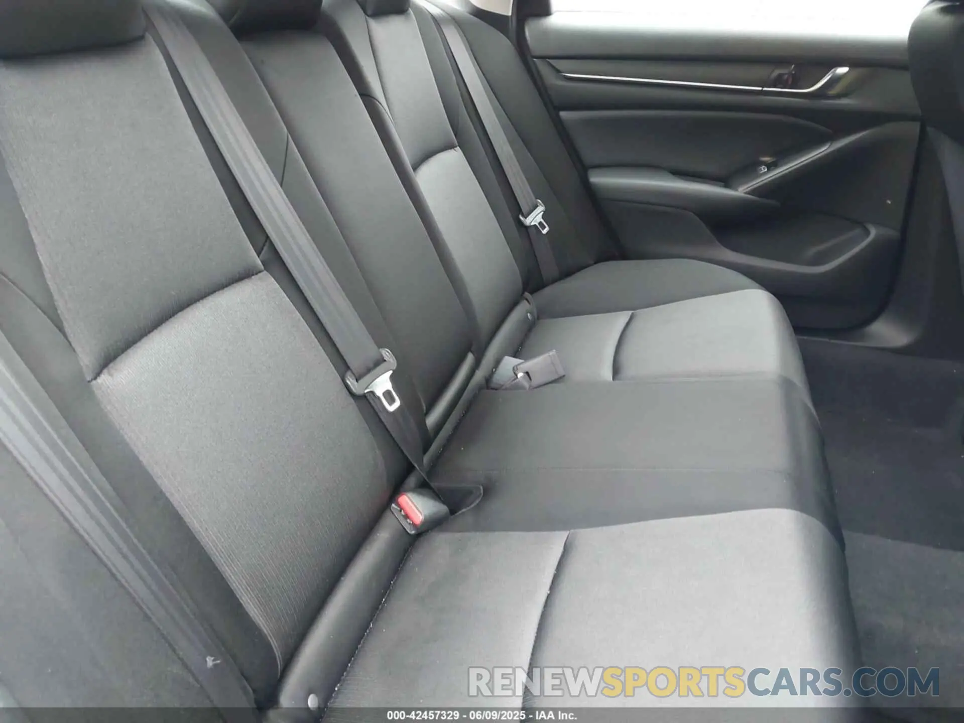 8 Фотография поврежденного автомобиля 1HGCV1F1XMA036350 HONDA ACCORD 2021