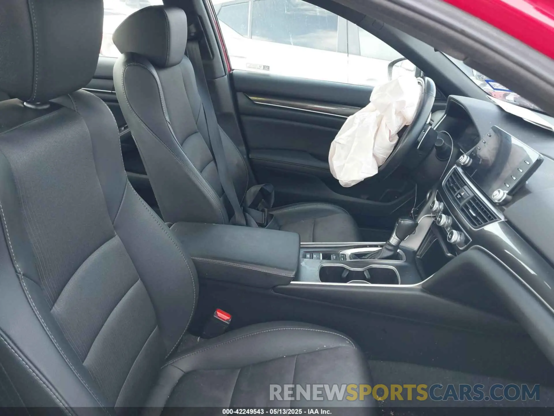 5 Photograph of a damaged car 1HGCV1F30MA029103 HONDA ACCORD 2021