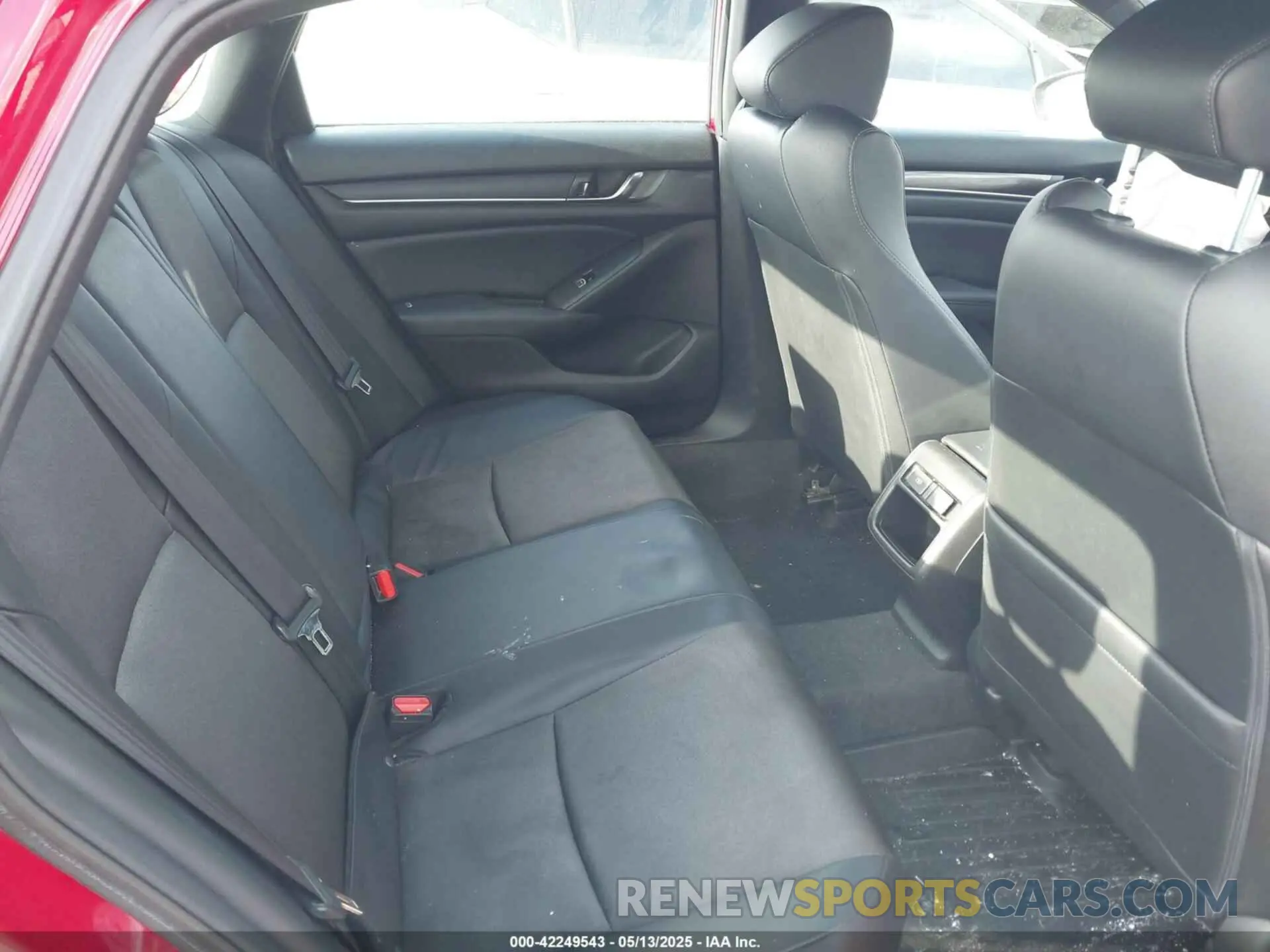 8 Photograph of a damaged car 1HGCV1F30MA029103 HONDA ACCORD 2021