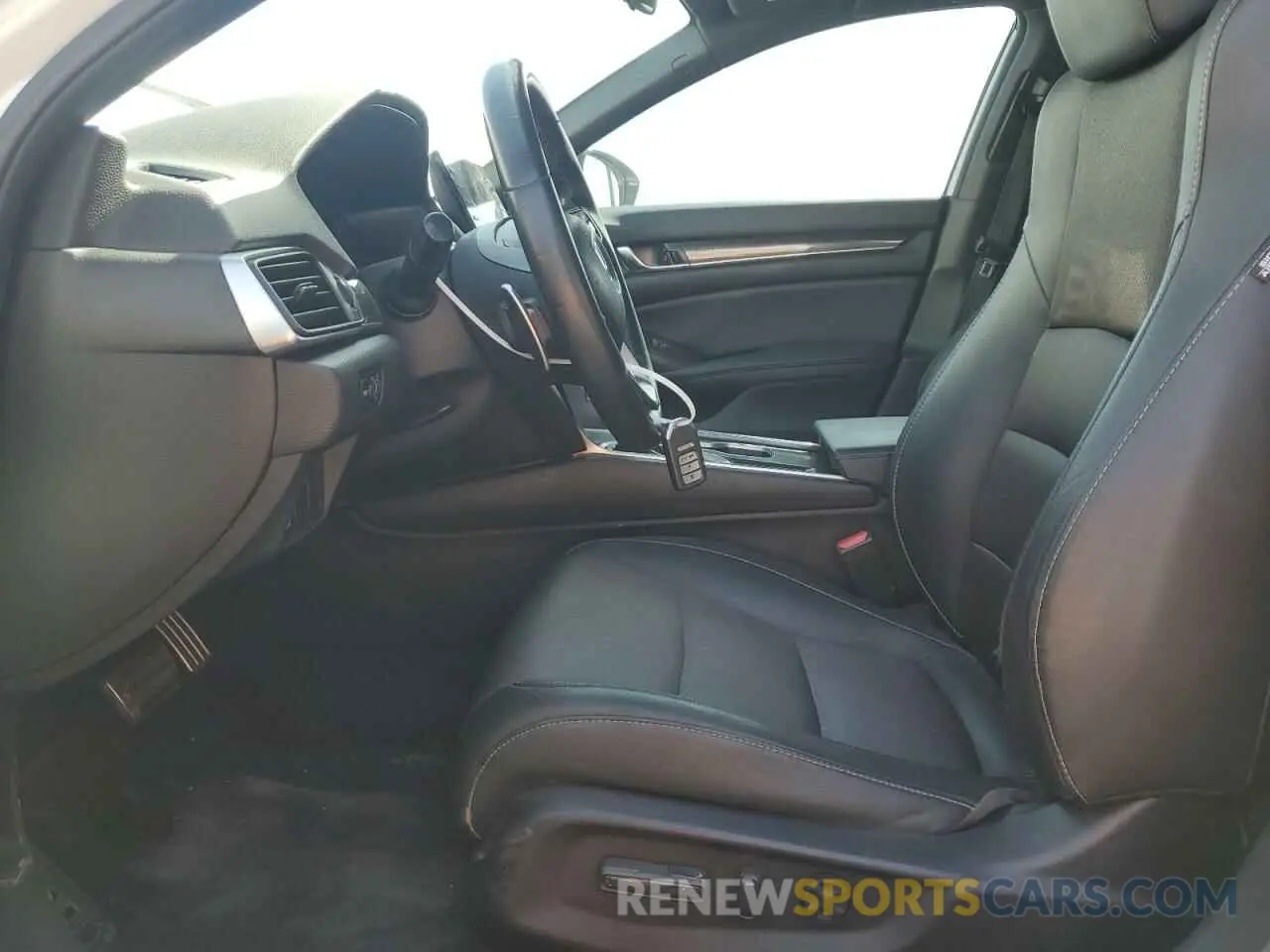 7 Photograph of a damaged car 1HGCV1F30MA056267 HONDA ACCORD 2021