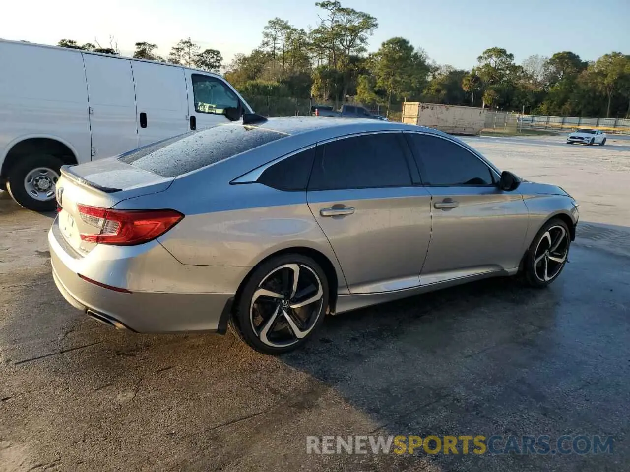 3 Фотография поврежденного автомобиля 1HGCV1F30MA070024 HONDA ACCORD 2021