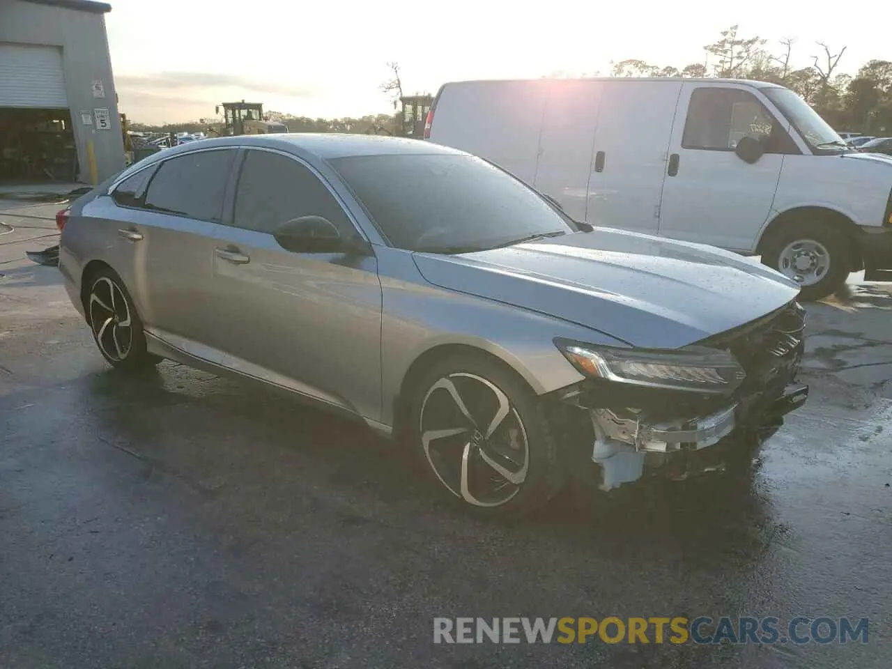 4 Фотография поврежденного автомобиля 1HGCV1F30MA070024 HONDA ACCORD 2021