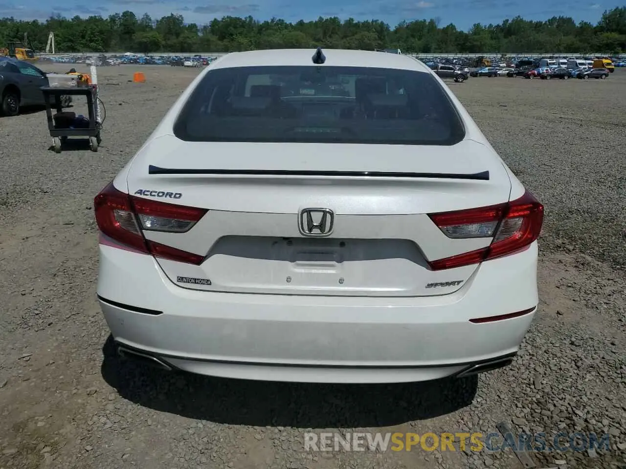 6 Photograph of a damaged car 1HGCV1F30MA091908 HONDA ACCORD 2021