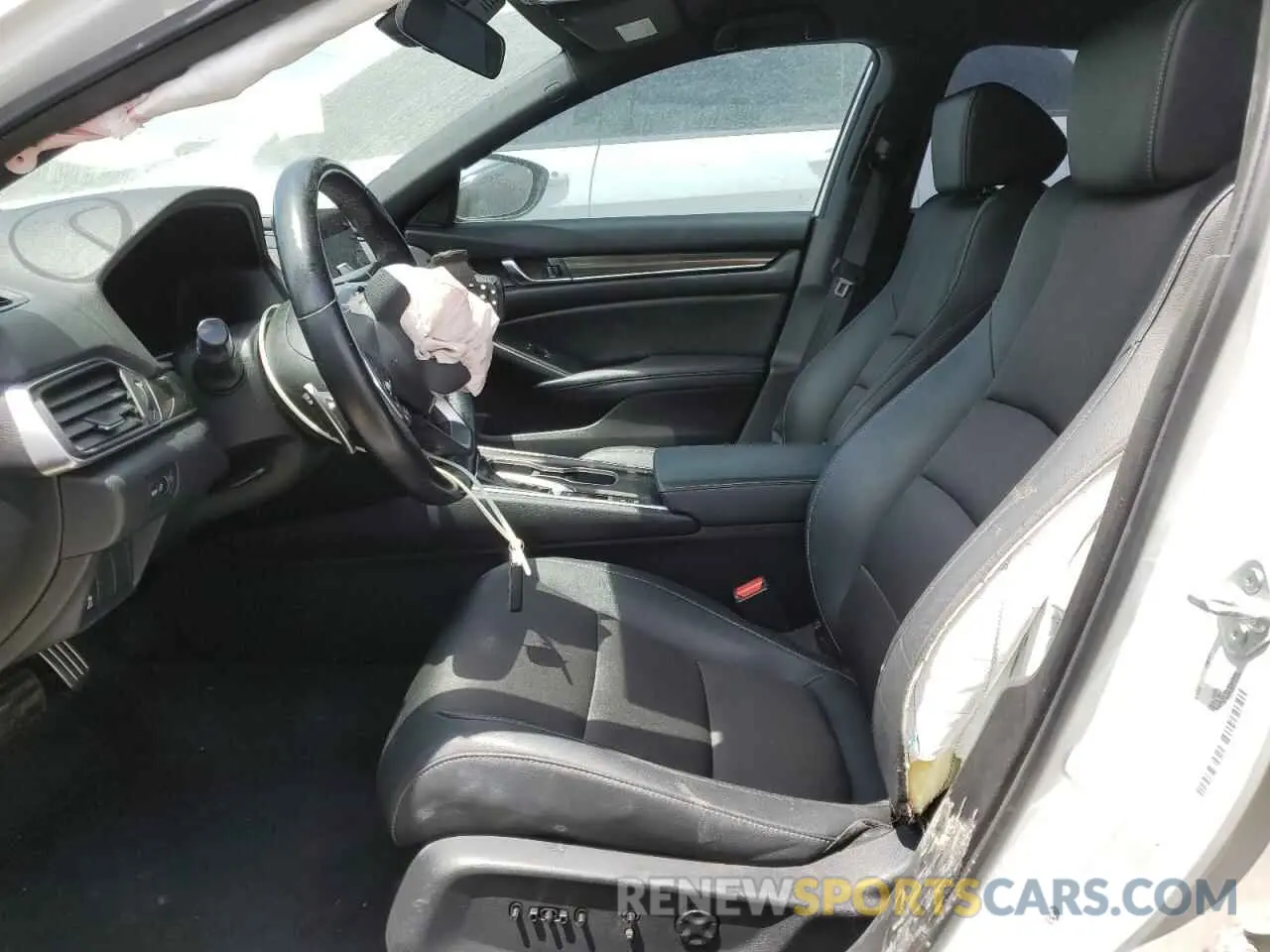 7 Photograph of a damaged car 1HGCV1F30MA094548 HONDA ACCORD 2021