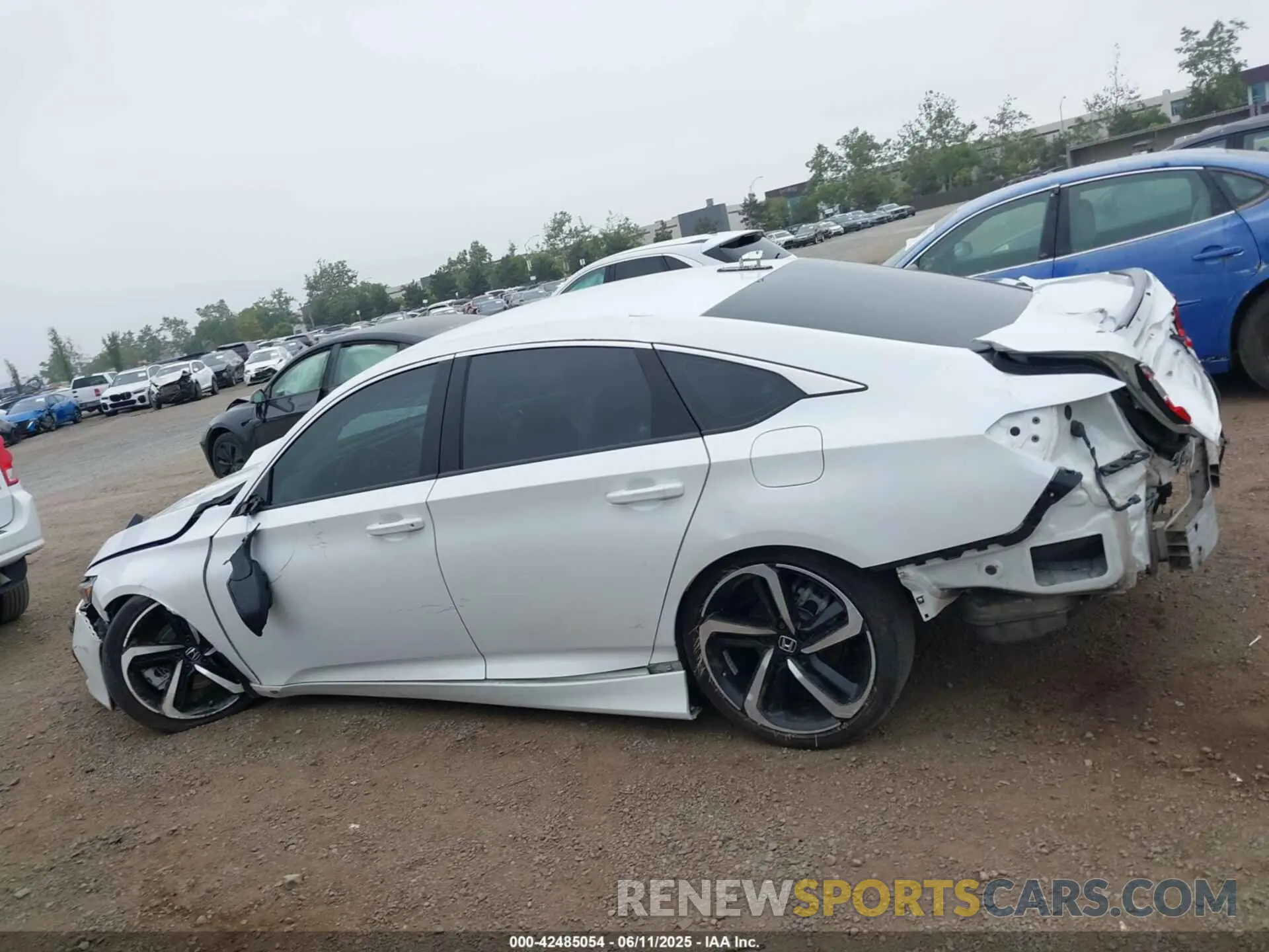 15 Photograph of a damaged car 1HGCV1F30MA094579 HONDA ACCORD 2021