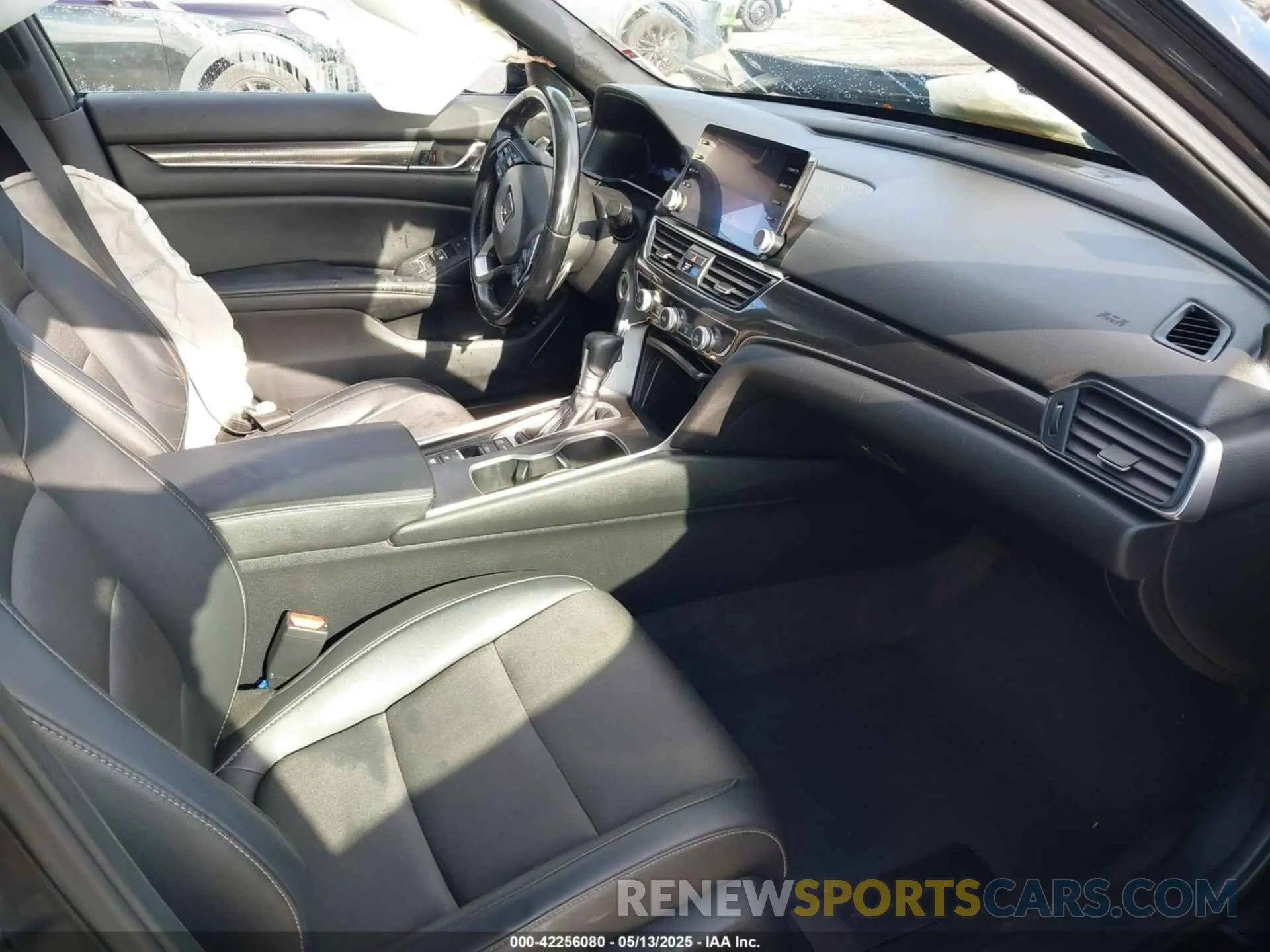 5 Фотография поврежденного автомобиля 1HGCV1F30MA124793 HONDA ACCORD 2021