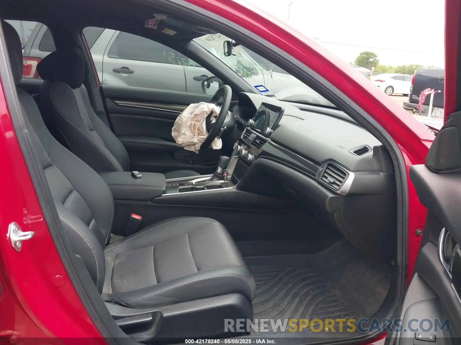 5 Photograph of a damaged car 1HGCV1F32MA063351 HONDA ACCORD 2021
