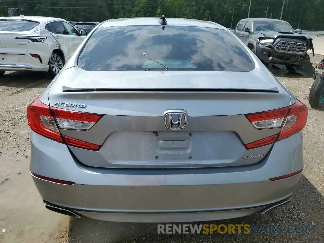 6 Photograph of a damaged car 1HGCV1F32MA065519 HONDA ACCORD 2021