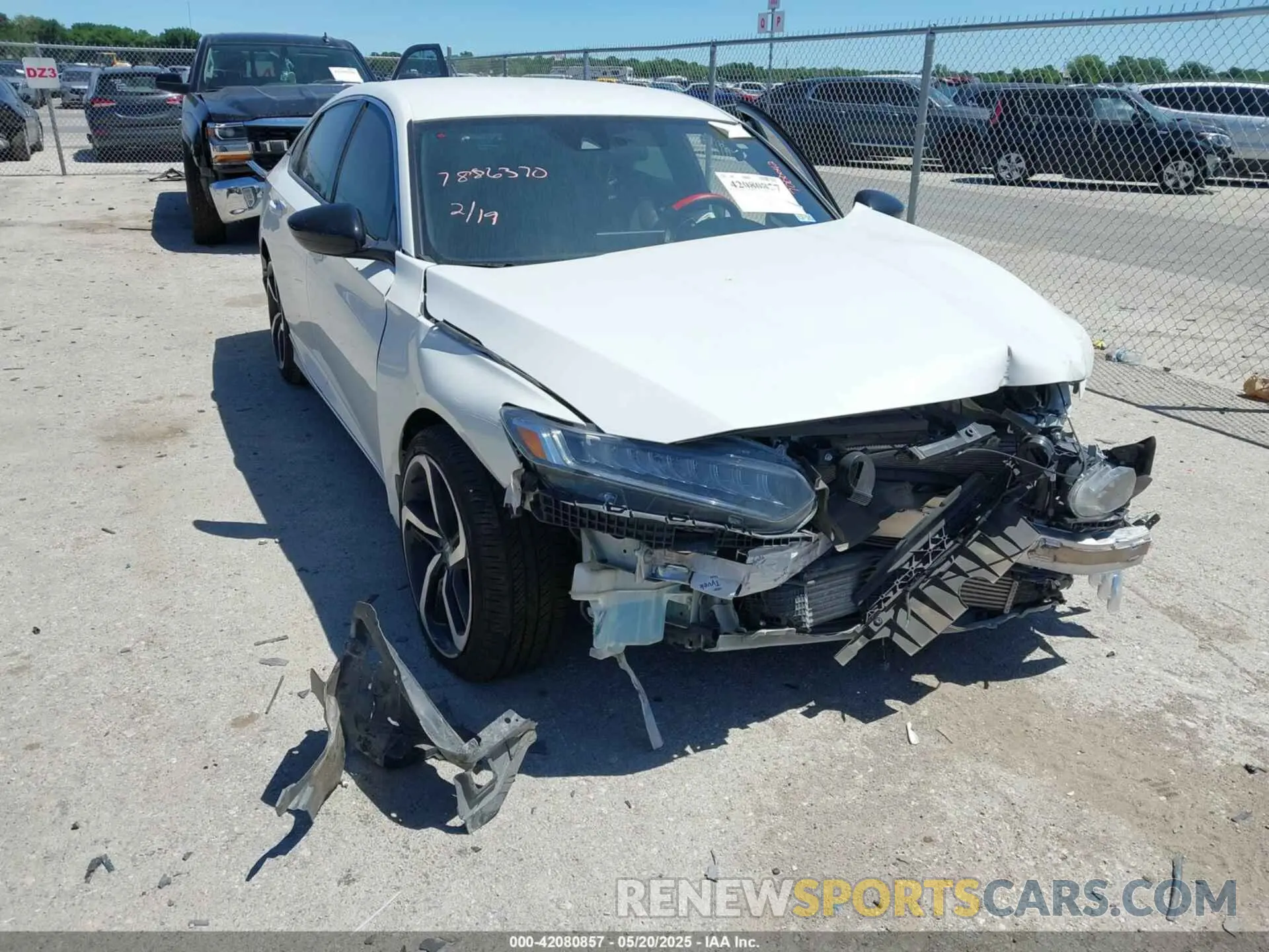 1 Фотография поврежденного автомобиля 1HGCV1F32MA097936 HONDA ACCORD 2021