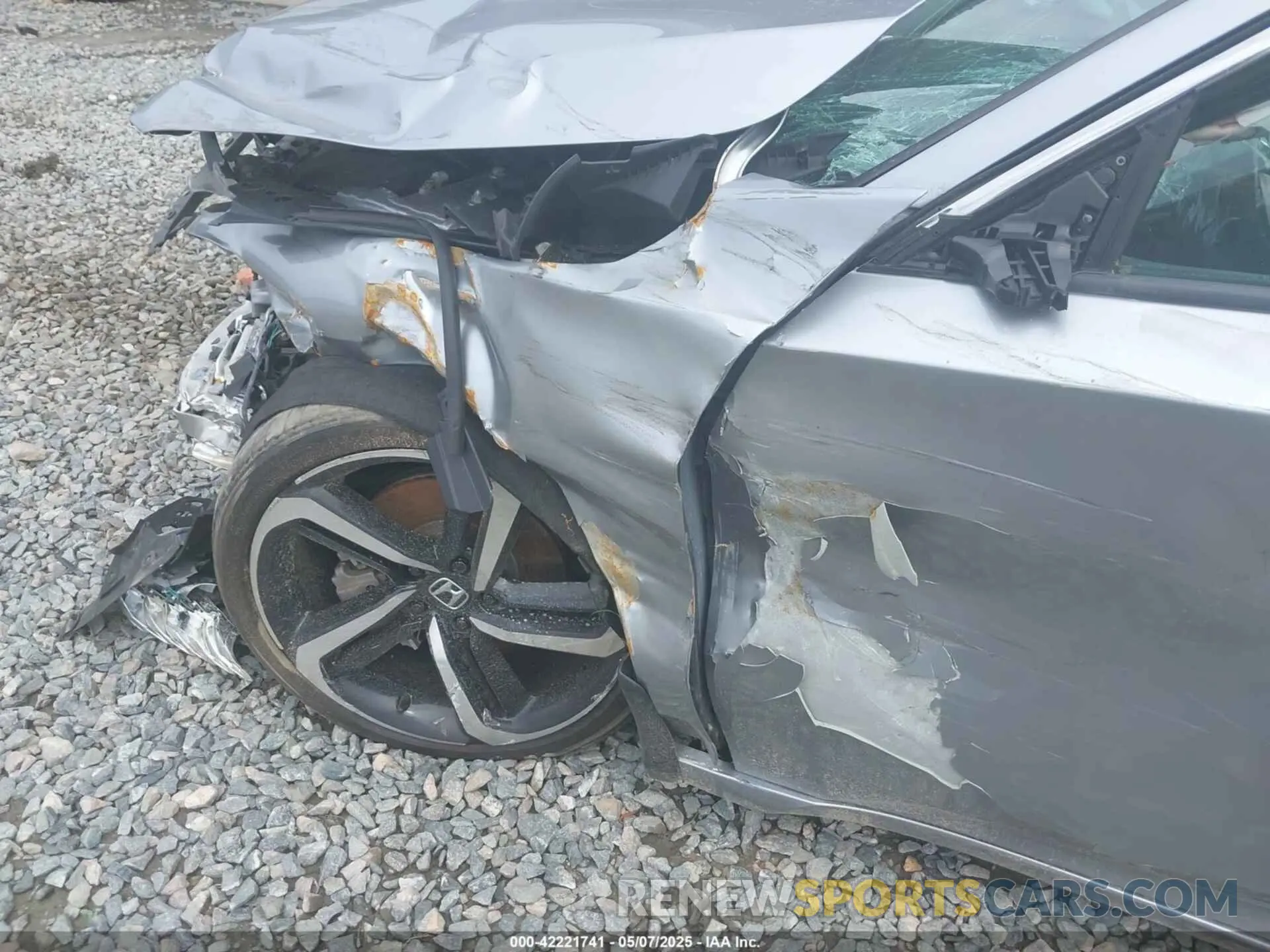 17 Photograph of a damaged car 1HGCV1F33MA098349 HONDA ACCORD 2021