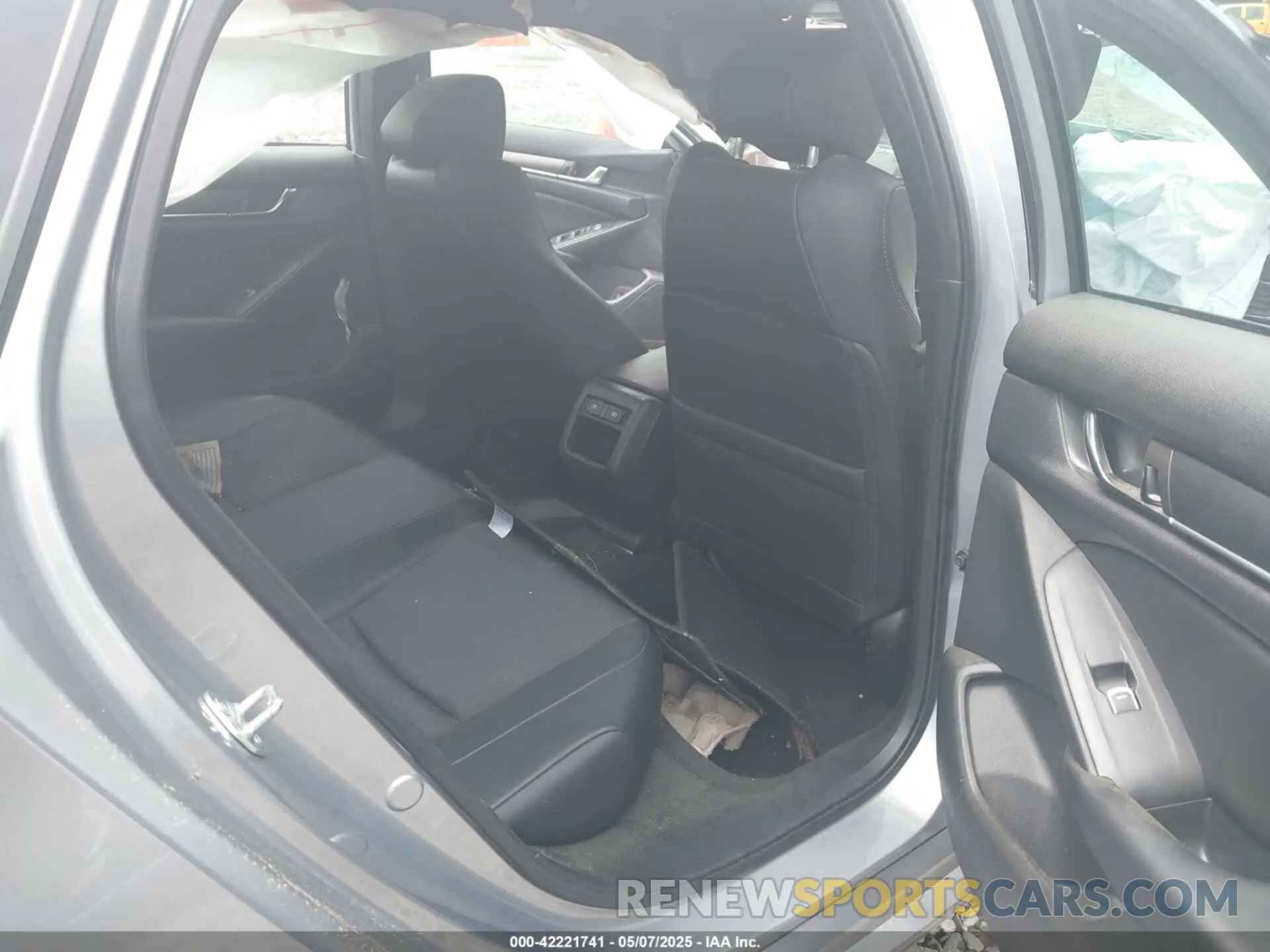 8 Photograph of a damaged car 1HGCV1F33MA098349 HONDA ACCORD 2021