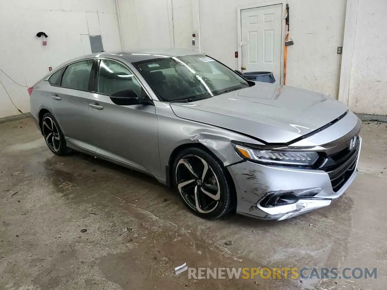 4 Photograph of a damaged car 1HGCV1F33MA115182 HONDA ACCORD 2021