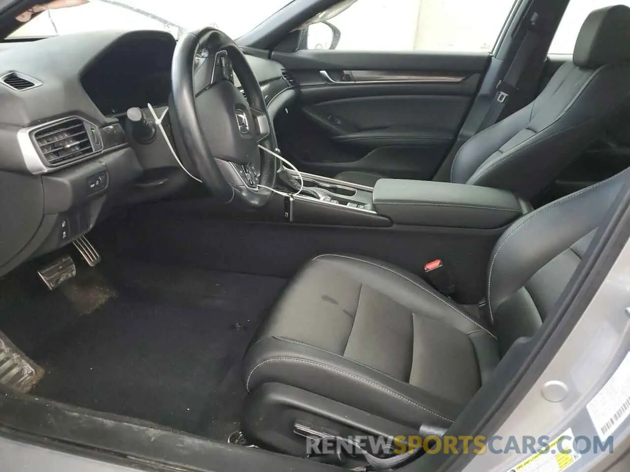 7 Photograph of a damaged car 1HGCV1F33MA115182 HONDA ACCORD 2021