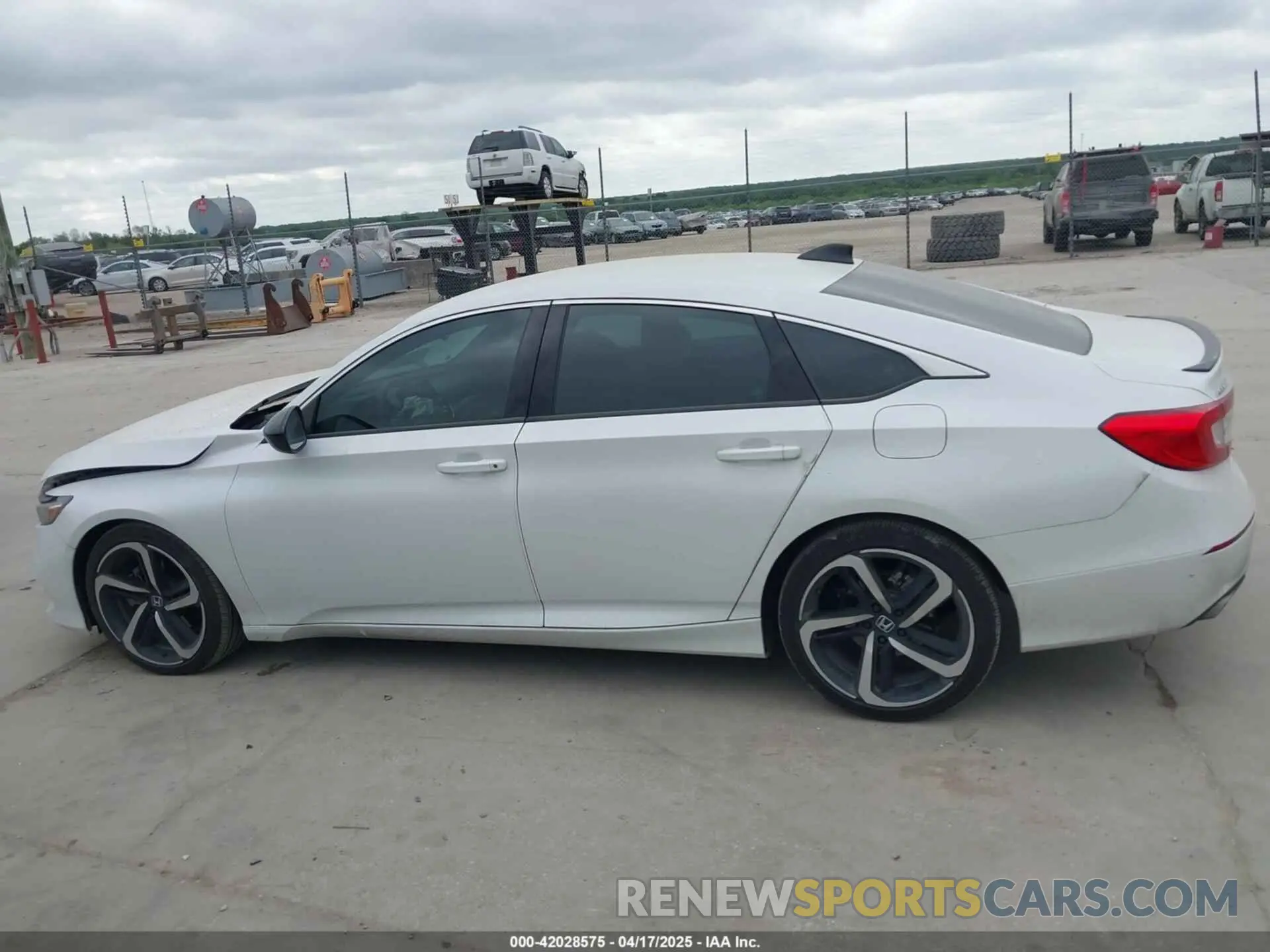 14 Photograph of a damaged car 1HGCV1F34MA079471 HONDA ACCORD 2021