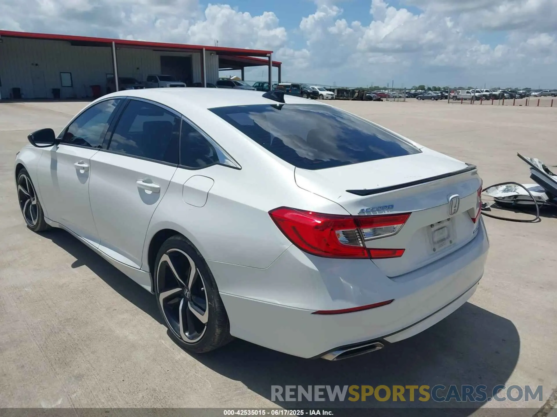3 Фотография поврежденного автомобиля 1HGCV1F34MA120293 HONDA ACCORD 2021