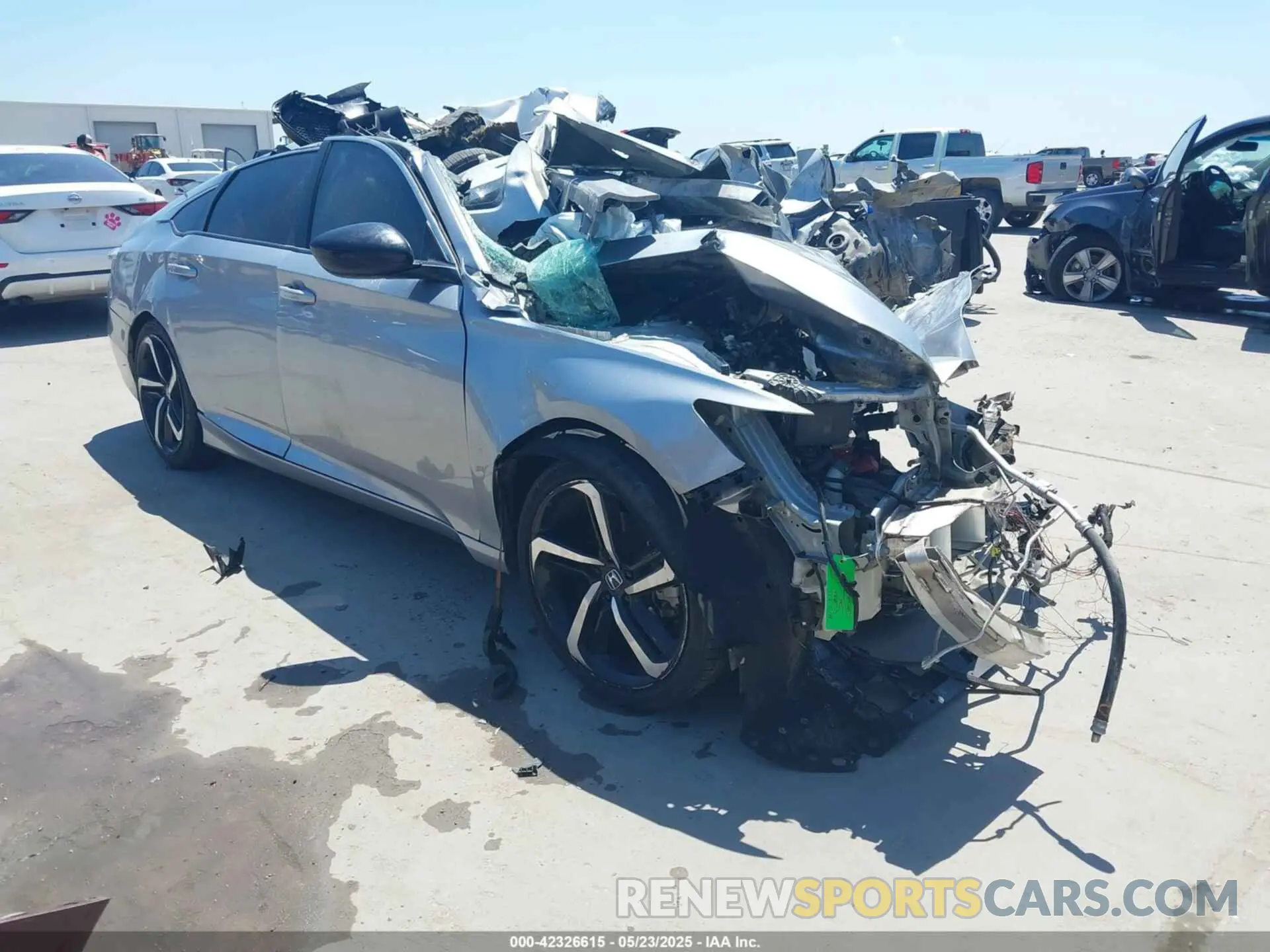 1 Фотография поврежденного автомобиля 1HGCV1F36MA084199 HONDA ACCORD 2021