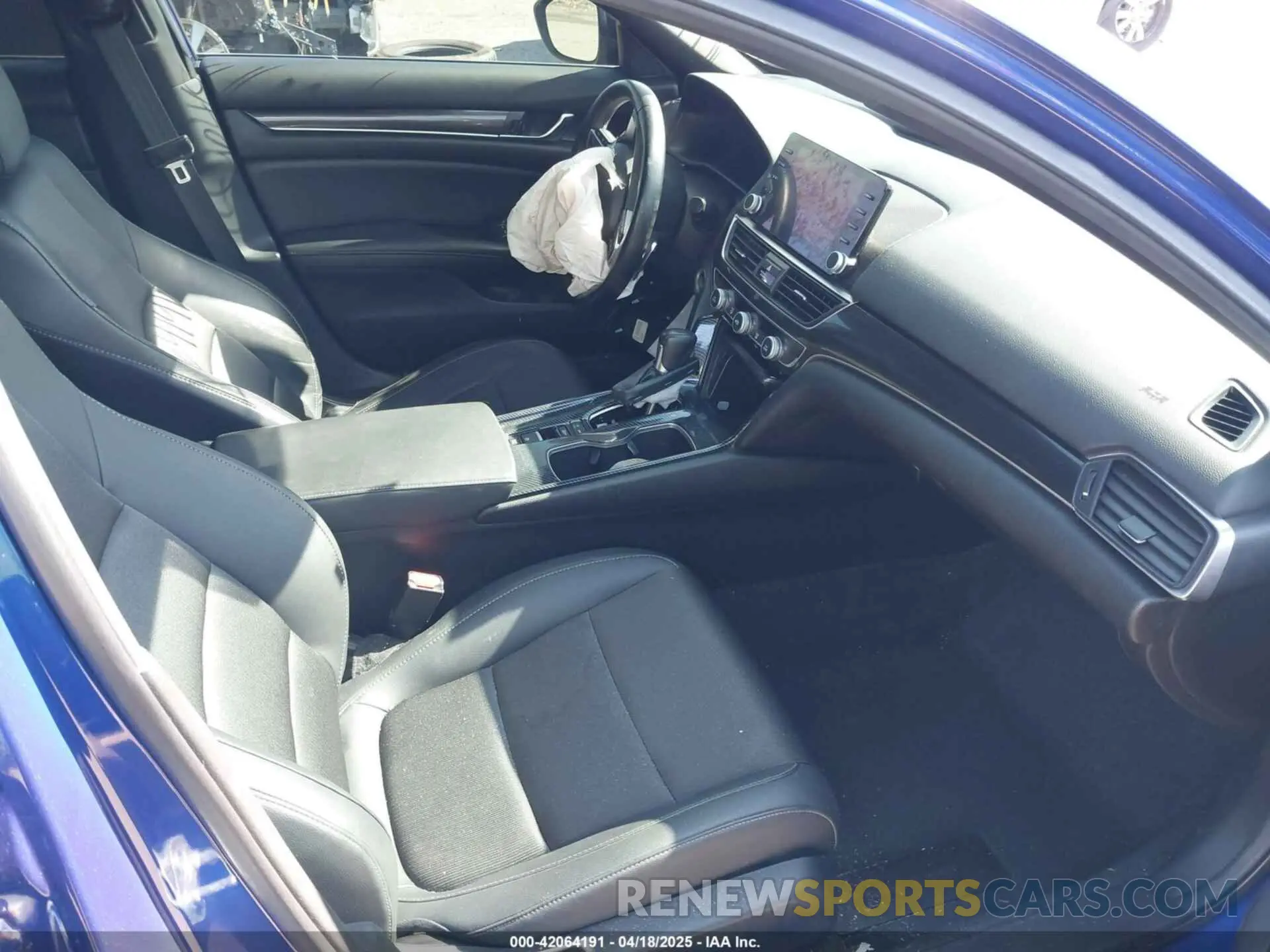 5 Photograph of a damaged car 1HGCV1F36MA098376 HONDA ACCORD 2021