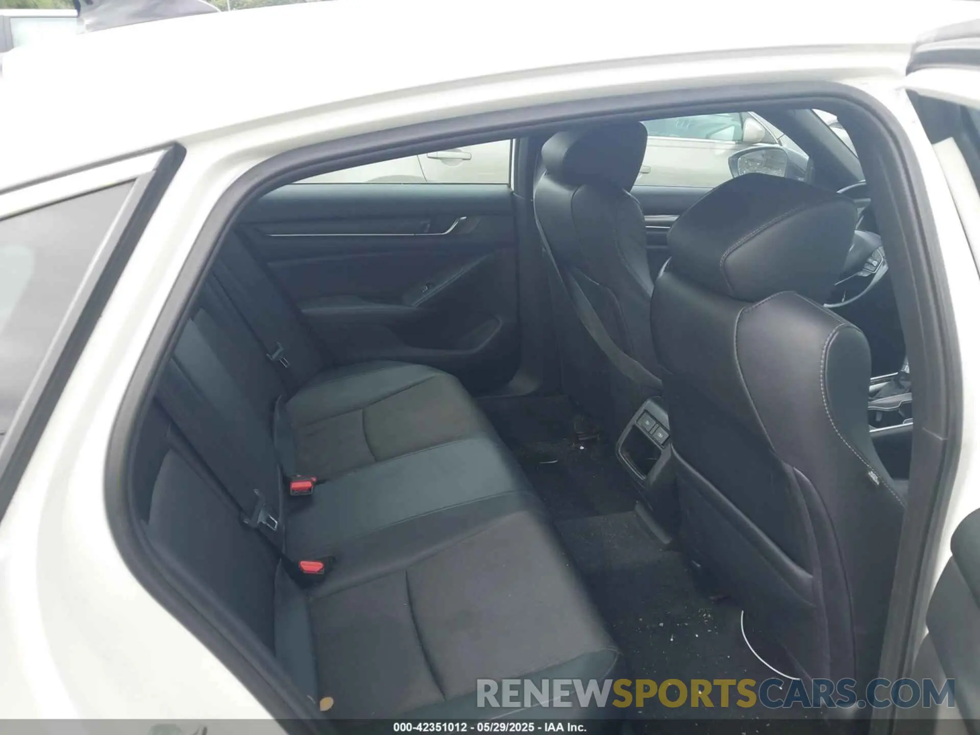 8 Photograph of a damaged car 1HGCV1F37MA060719 HONDA ACCORD 2021