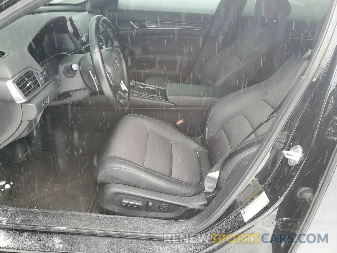 7 Photograph of a damaged car 1HGCV1F37MA086575 HONDA ACCORD 2021