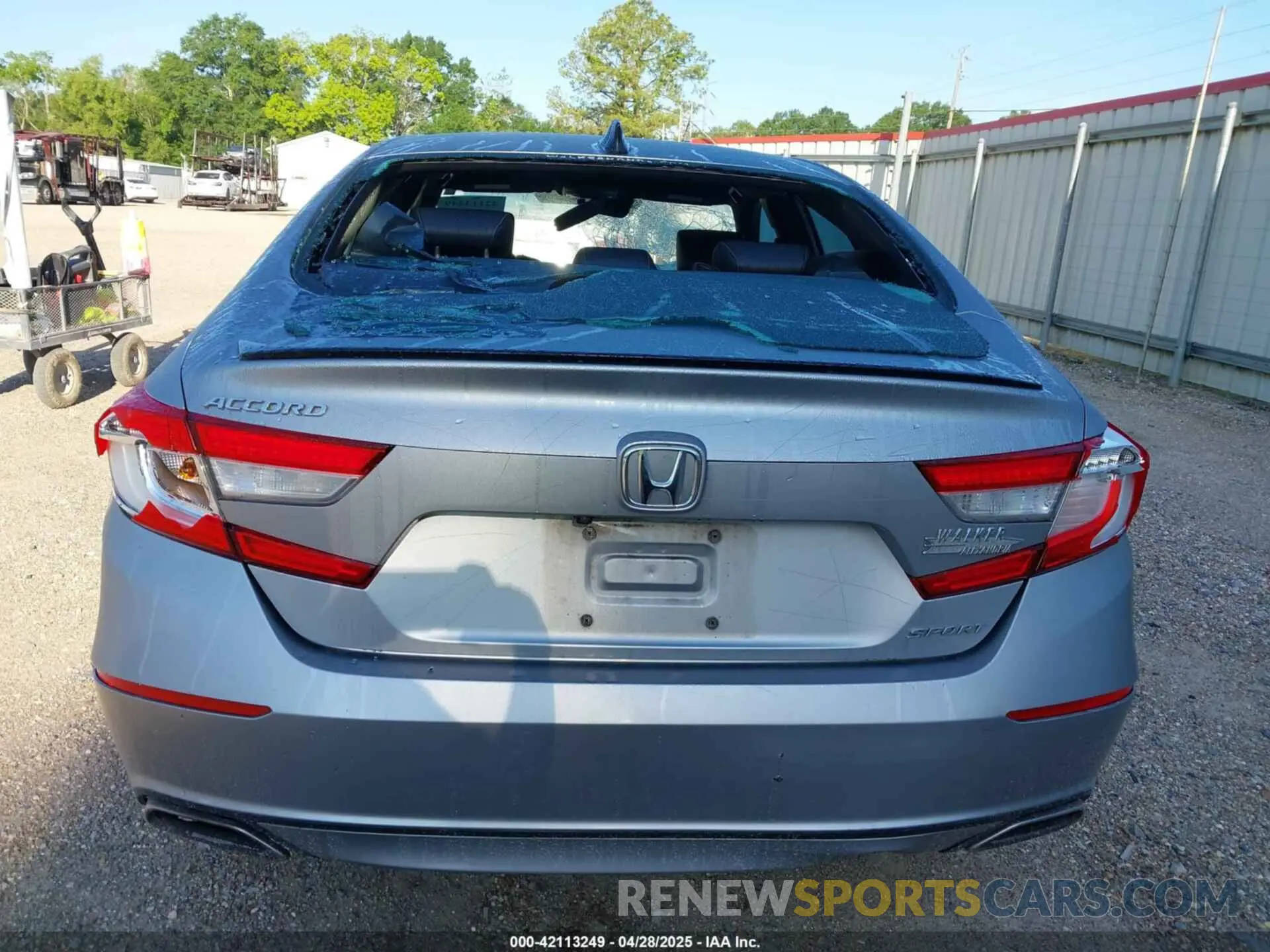 16 Photograph of a damaged car 1HGCV1F39MA016530 HONDA ACCORD 2021
