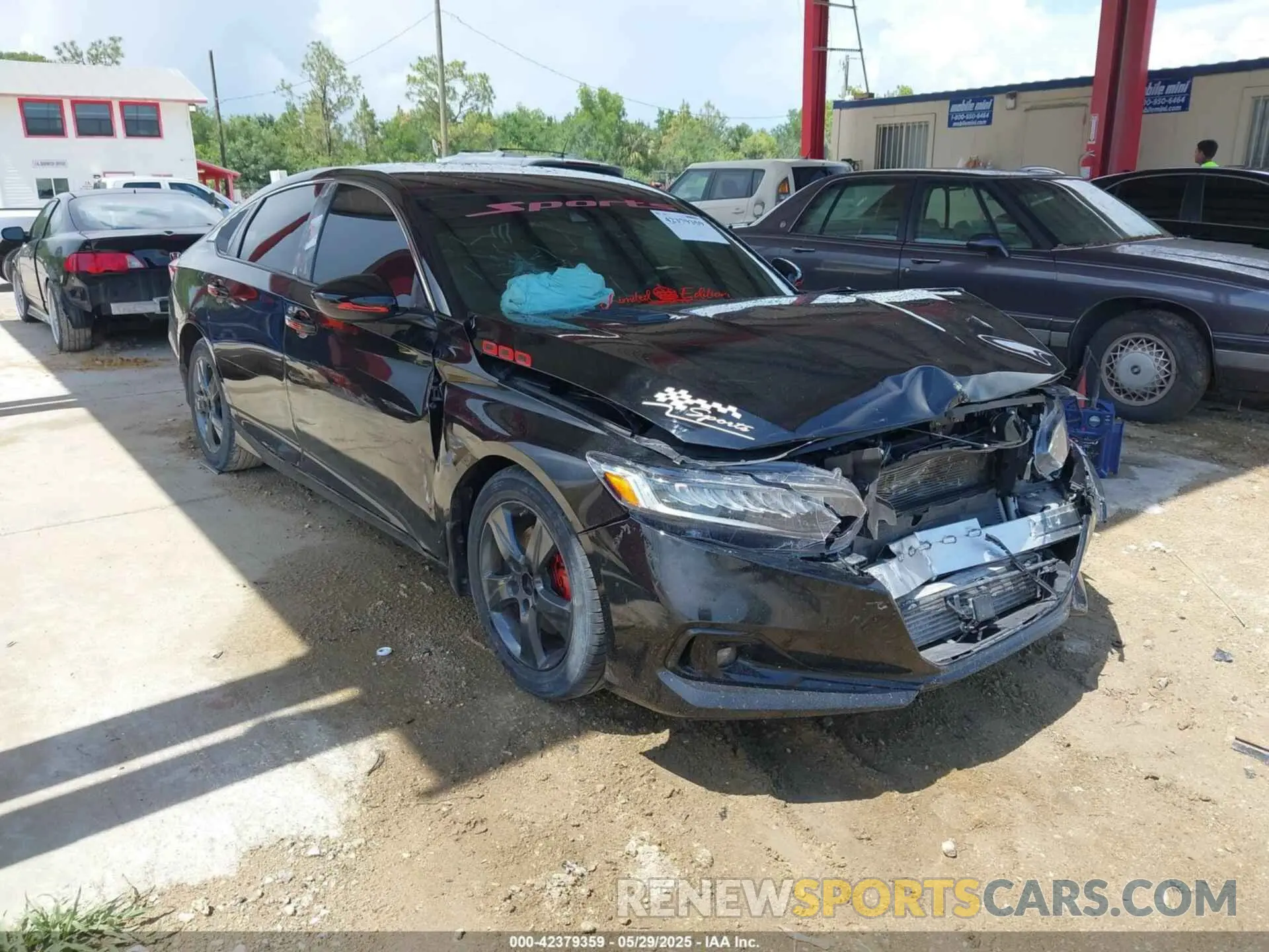 1 Photograph of a damaged car 1HGCV1F39MA066361 HONDA ACCORD 2021