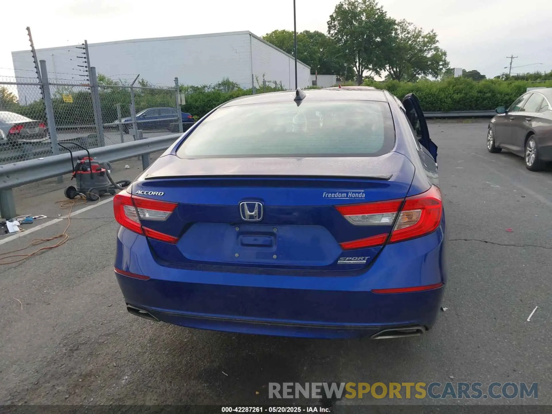 15 Photograph of a damaged car 1HGCV1F42MA114470 HONDA ACCORD 2021