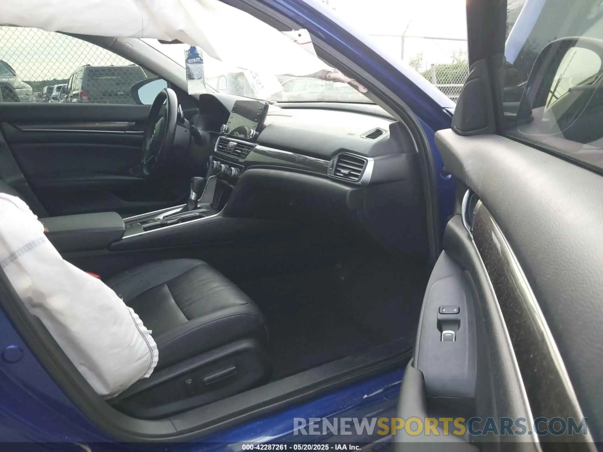 5 Photograph of a damaged car 1HGCV1F42MA114470 HONDA ACCORD 2021