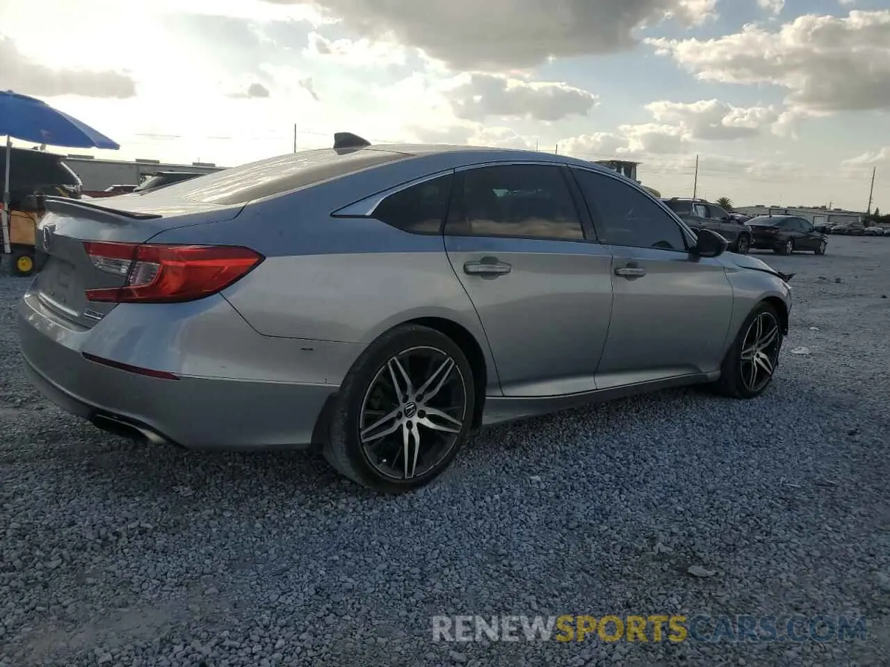 3 Фотография поврежденного автомобиля 1HGCV1F44MA027069 HONDA ACCORD 2021