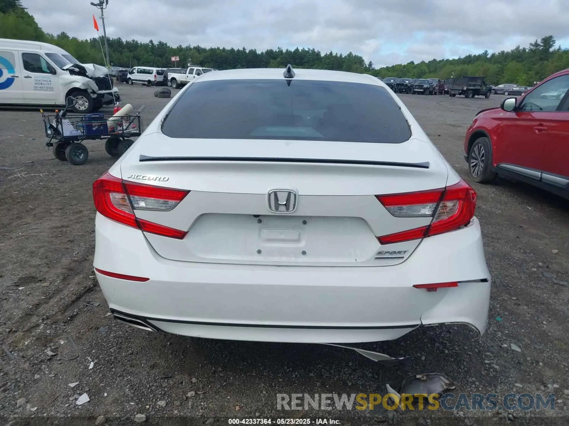 16 Photograph of a damaged car 1HGCV1F45MA009938 HONDA ACCORD 2021