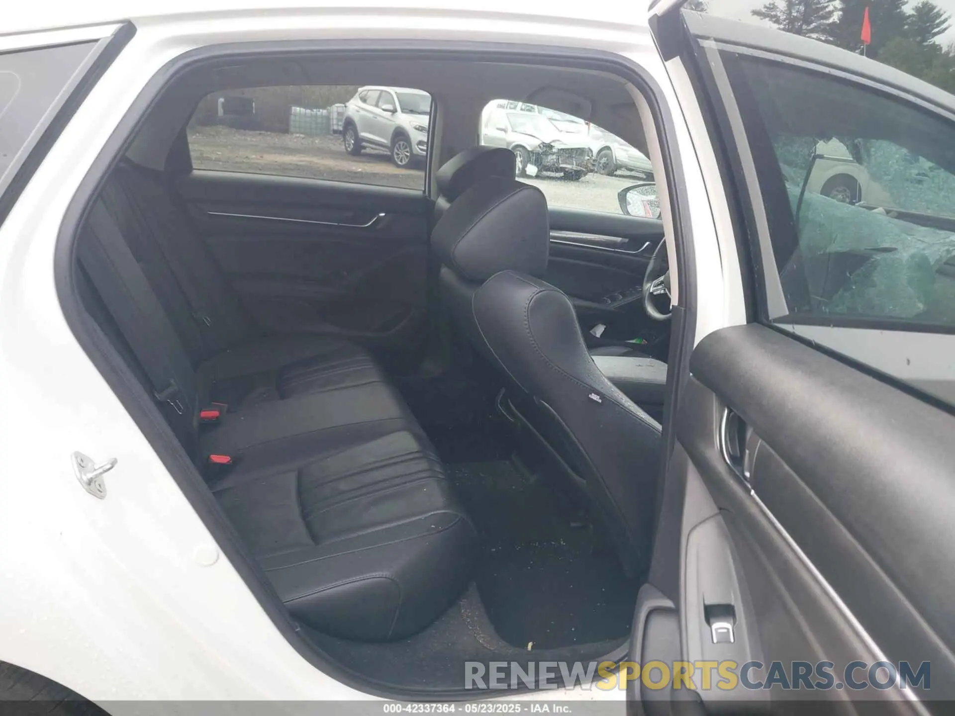8 Photograph of a damaged car 1HGCV1F45MA009938 HONDA ACCORD 2021