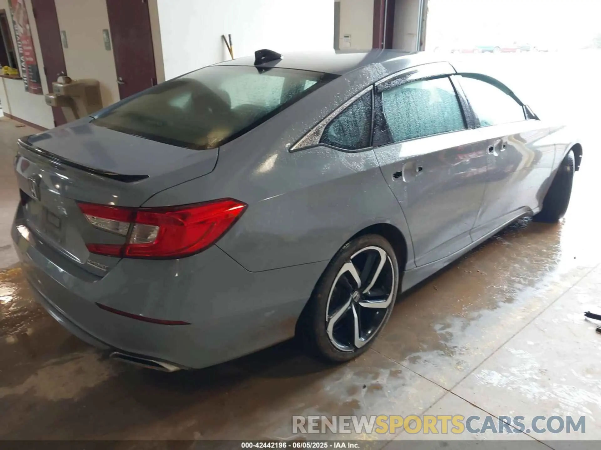 4 Photograph of a damaged car 1HGCV1F45MA079021 HONDA ACCORD 2021