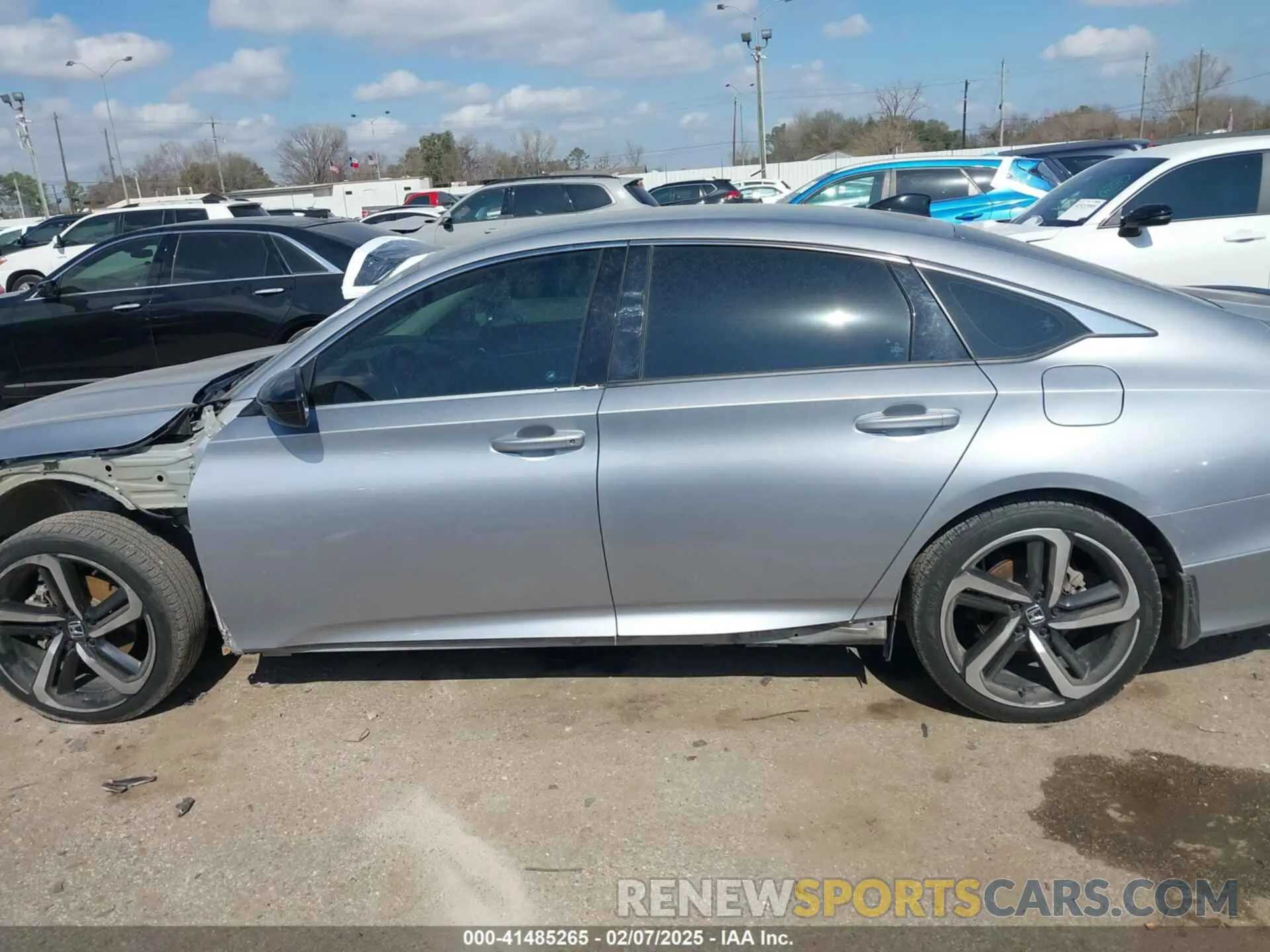 15 Фотография поврежденного автомобиля 1HGCV1F46MA055858 HONDA ACCORD 2021