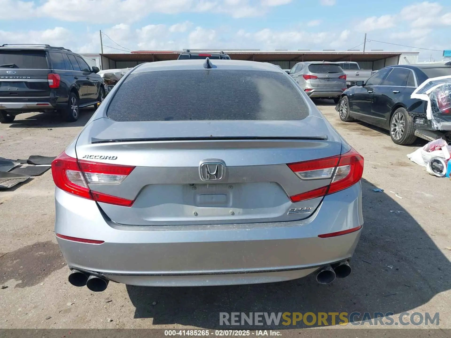 17 Фотография поврежденного автомобиля 1HGCV1F46MA055858 HONDA ACCORD 2021