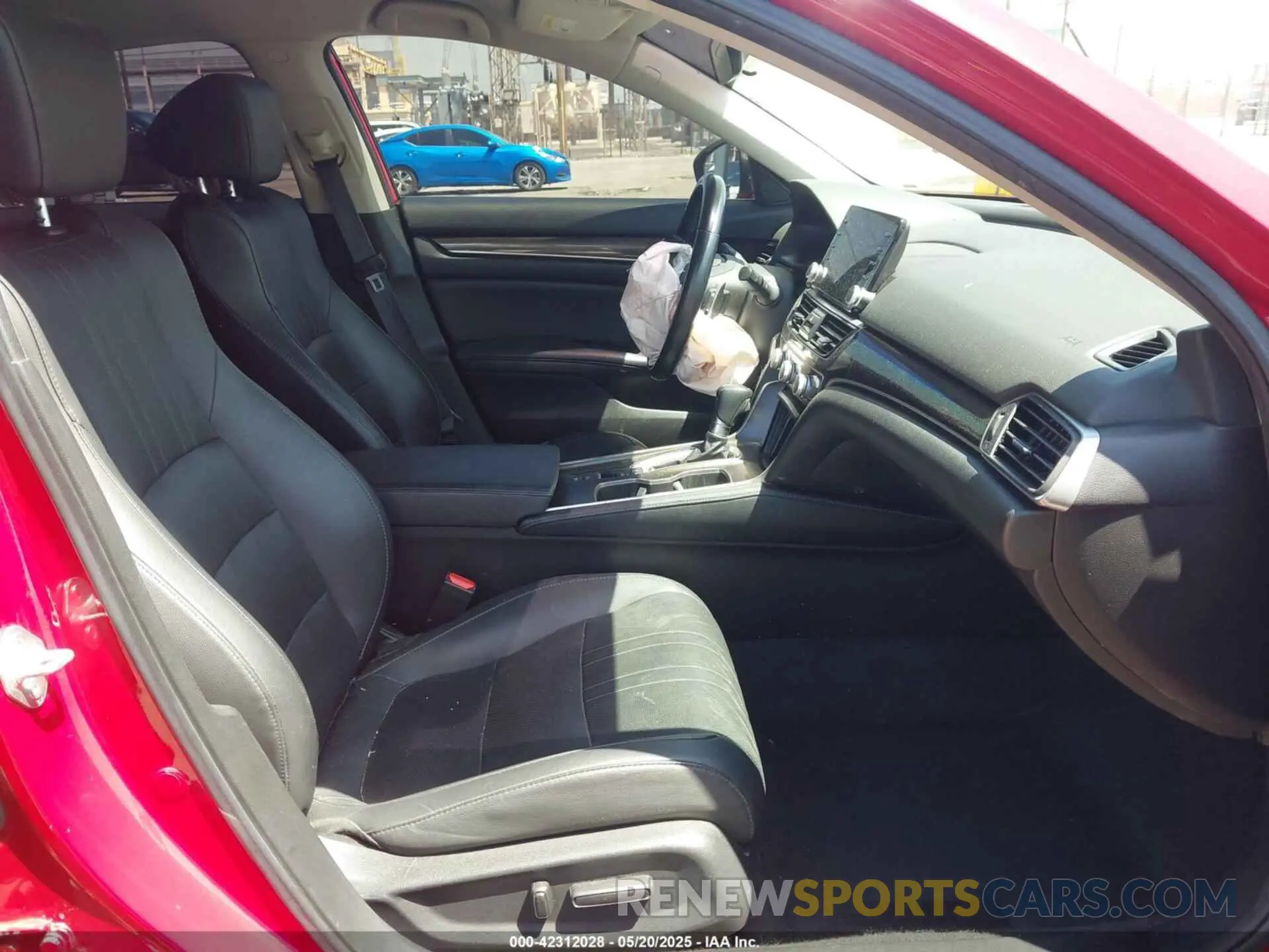 5 Photograph of a damaged car 1HGCV1F46MA062695 HONDA ACCORD 2021