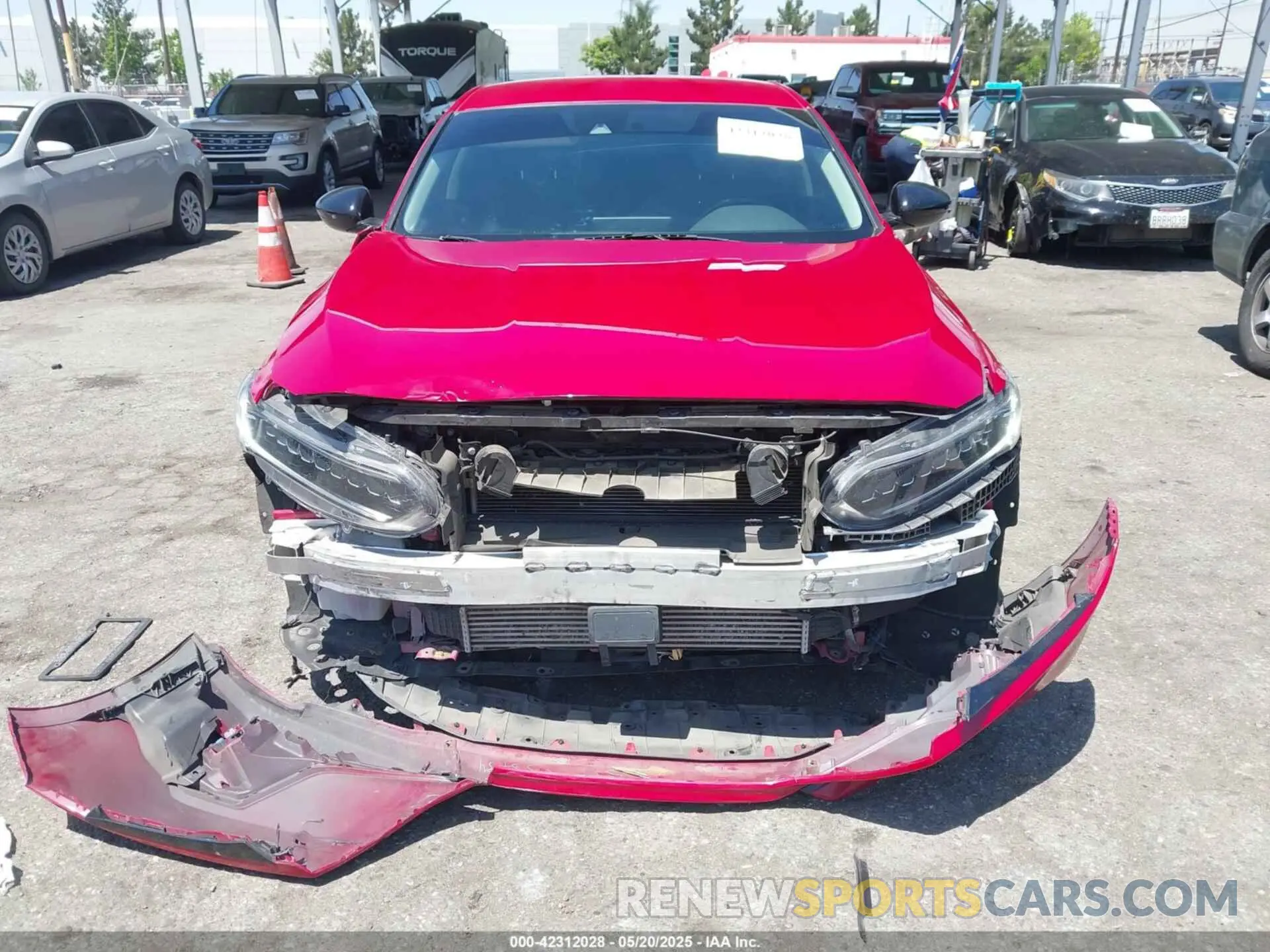 6 Photograph of a damaged car 1HGCV1F46MA062695 HONDA ACCORD 2021