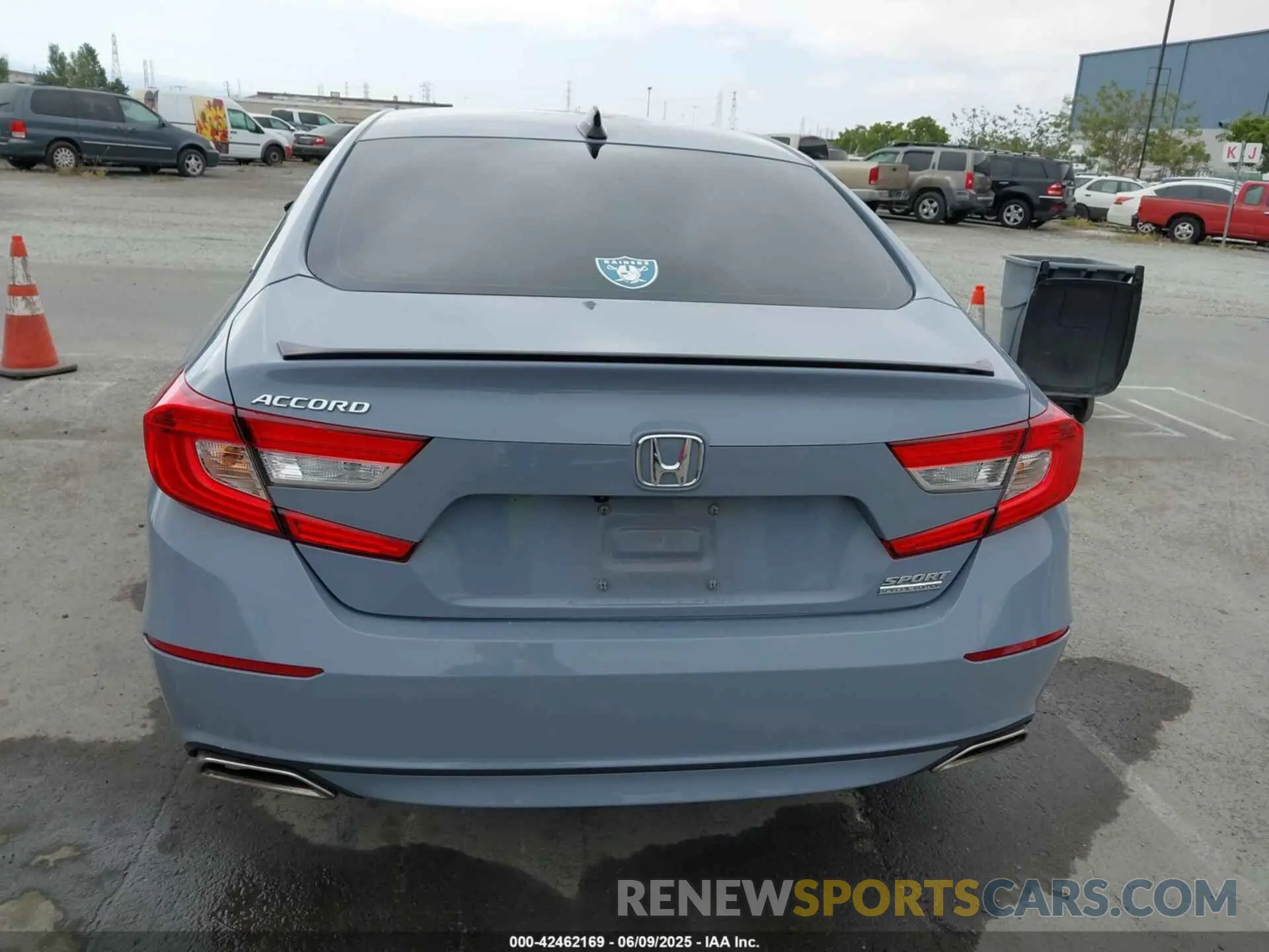 15 Photograph of a damaged car 1HGCV1F46MA088066 HONDA ACCORD 2021