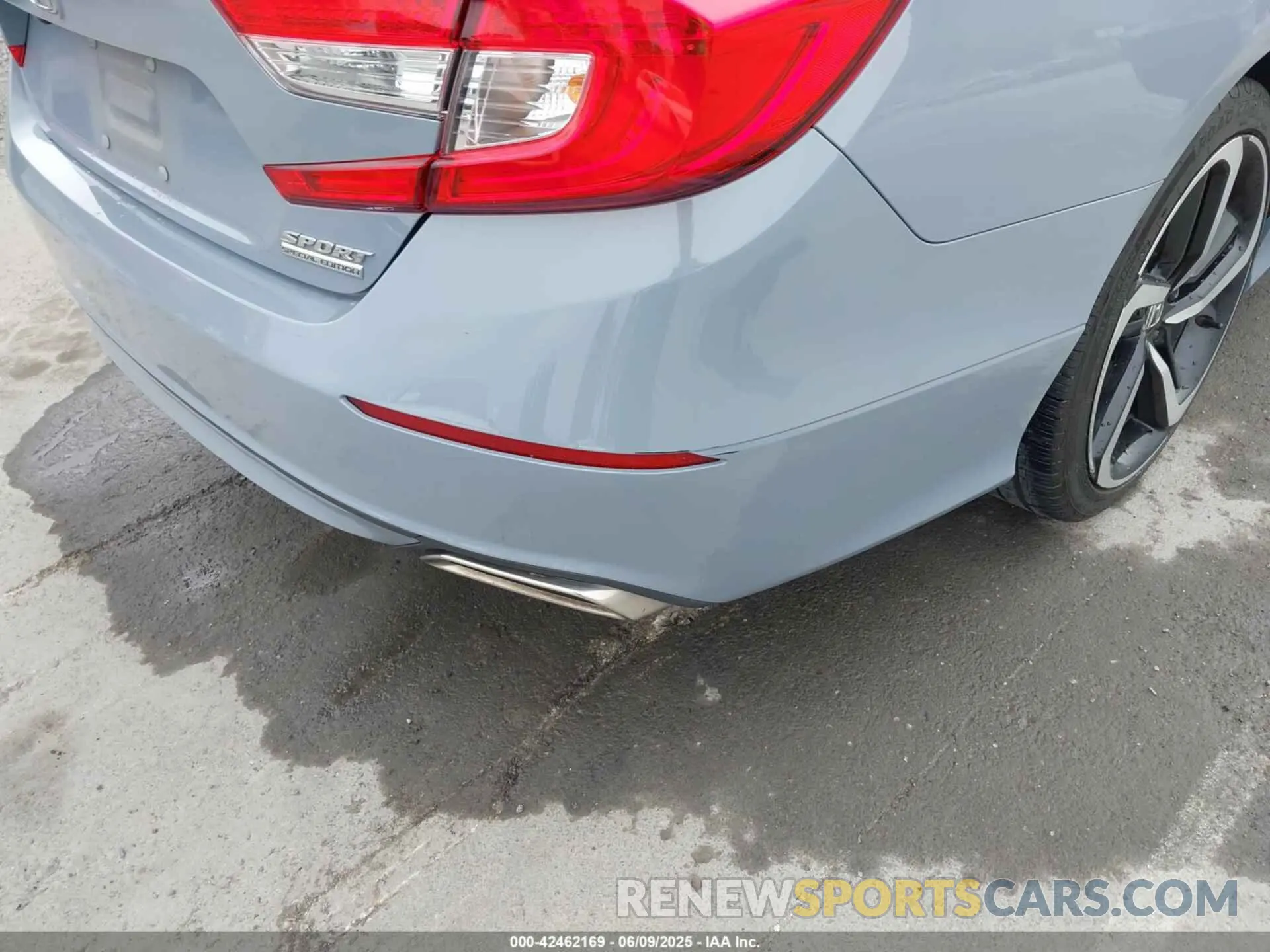 6 Photograph of a damaged car 1HGCV1F46MA088066 HONDA ACCORD 2021
