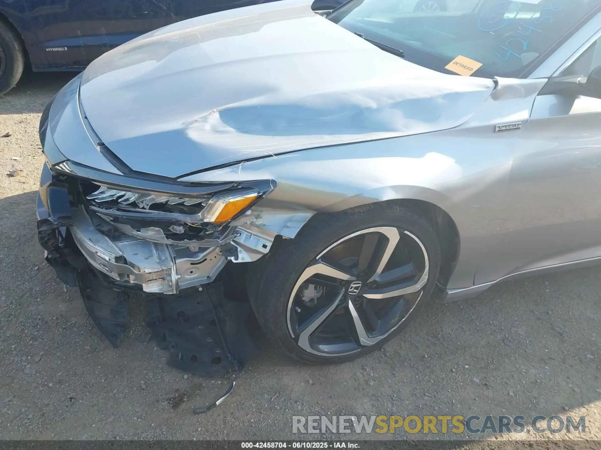 6 Photograph of a damaged car 1HGCV1F47MA009911 HONDA ACCORD 2021