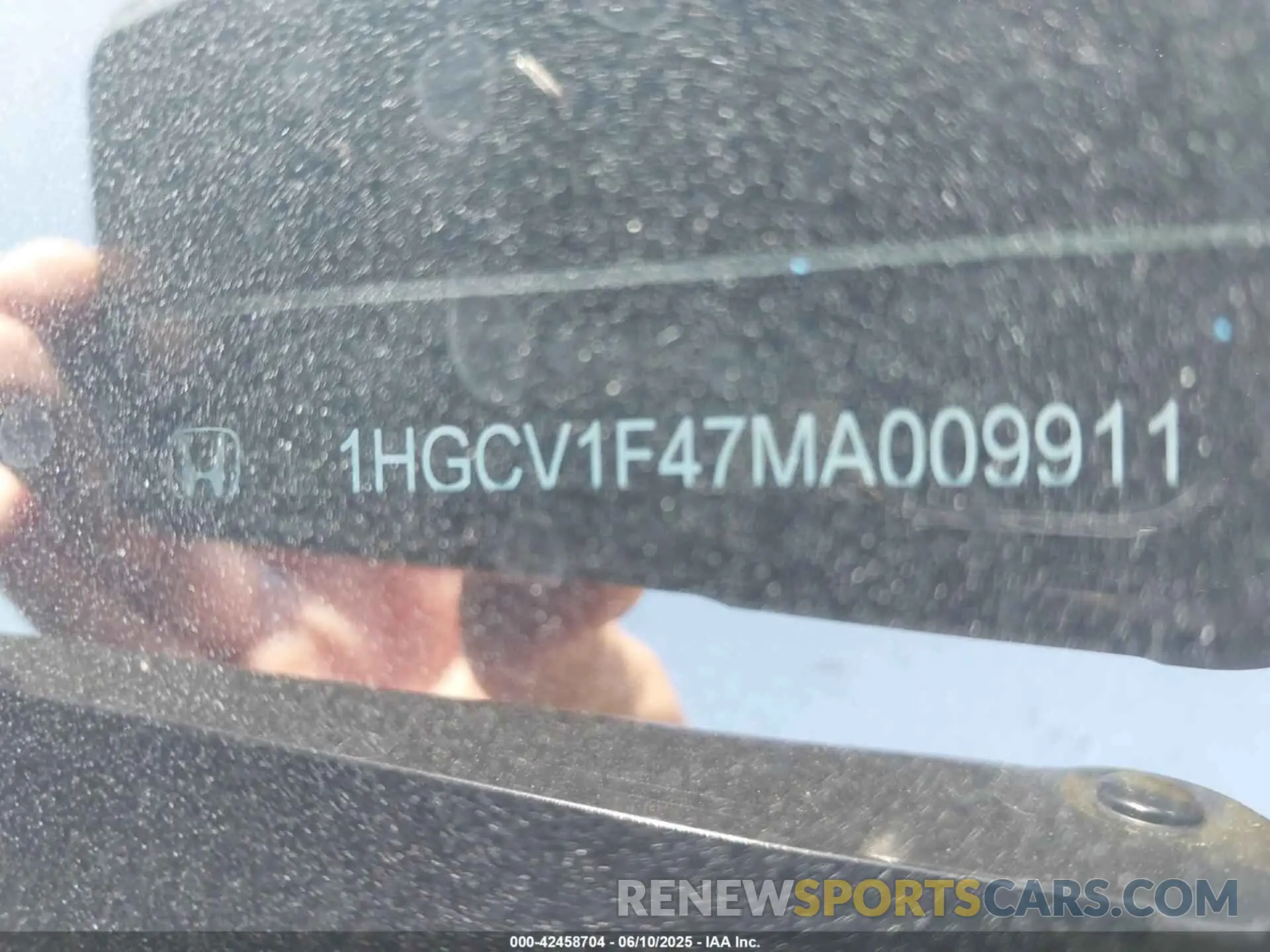 9 Photograph of a damaged car 1HGCV1F47MA009911 HONDA ACCORD 2021