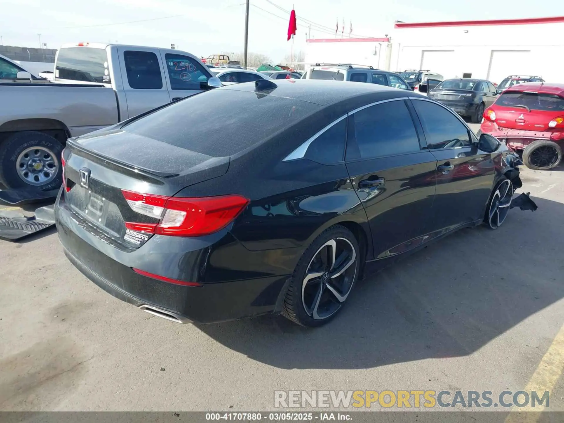 4 Photograph of a damaged car 1HGCV1F47MA022626 HONDA ACCORD 2021