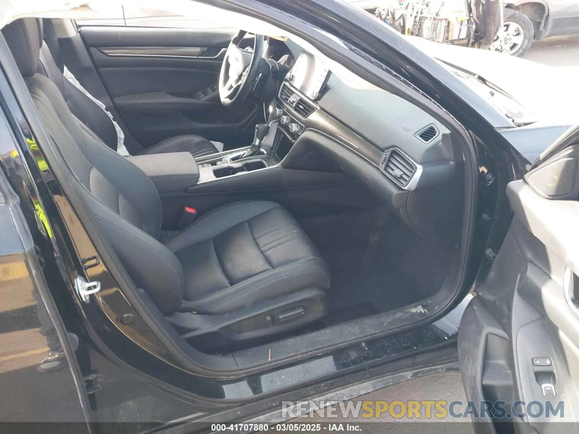 5 Photograph of a damaged car 1HGCV1F47MA022626 HONDA ACCORD 2021