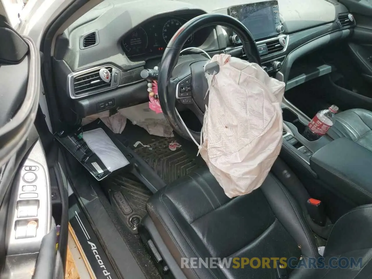 8 Photograph of a damaged car 1HGCV1F49MA063615 HONDA ACCORD 2021