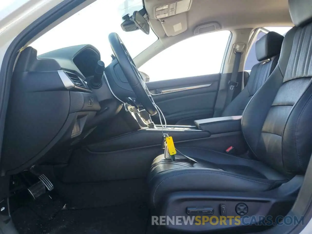 7 Photograph of a damaged car 1HGCV1F49MA107984 HONDA ACCORD 2021