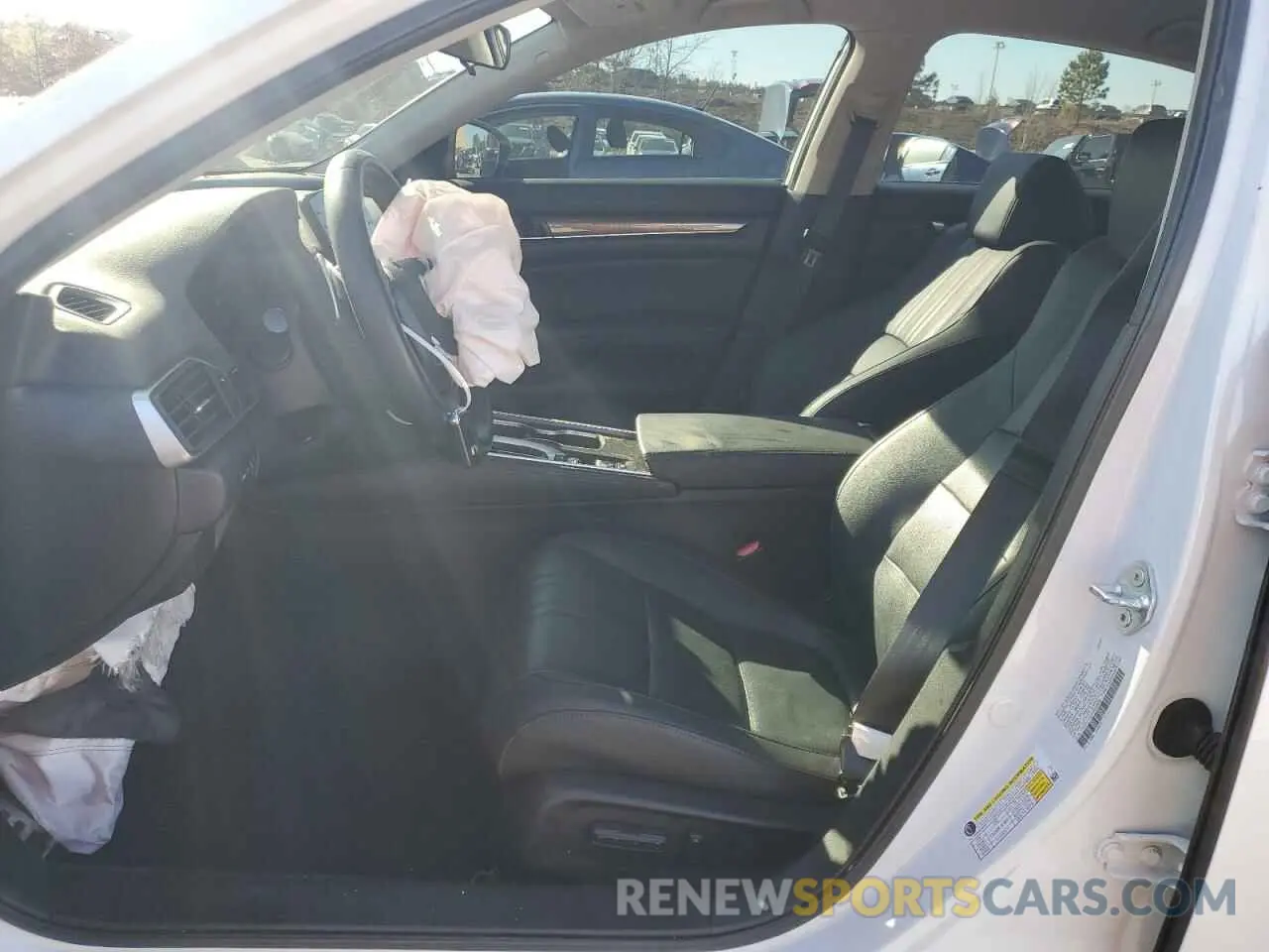 7 Photograph of a damaged car 1HGCV1F4XMA065938 HONDA ACCORD 2021