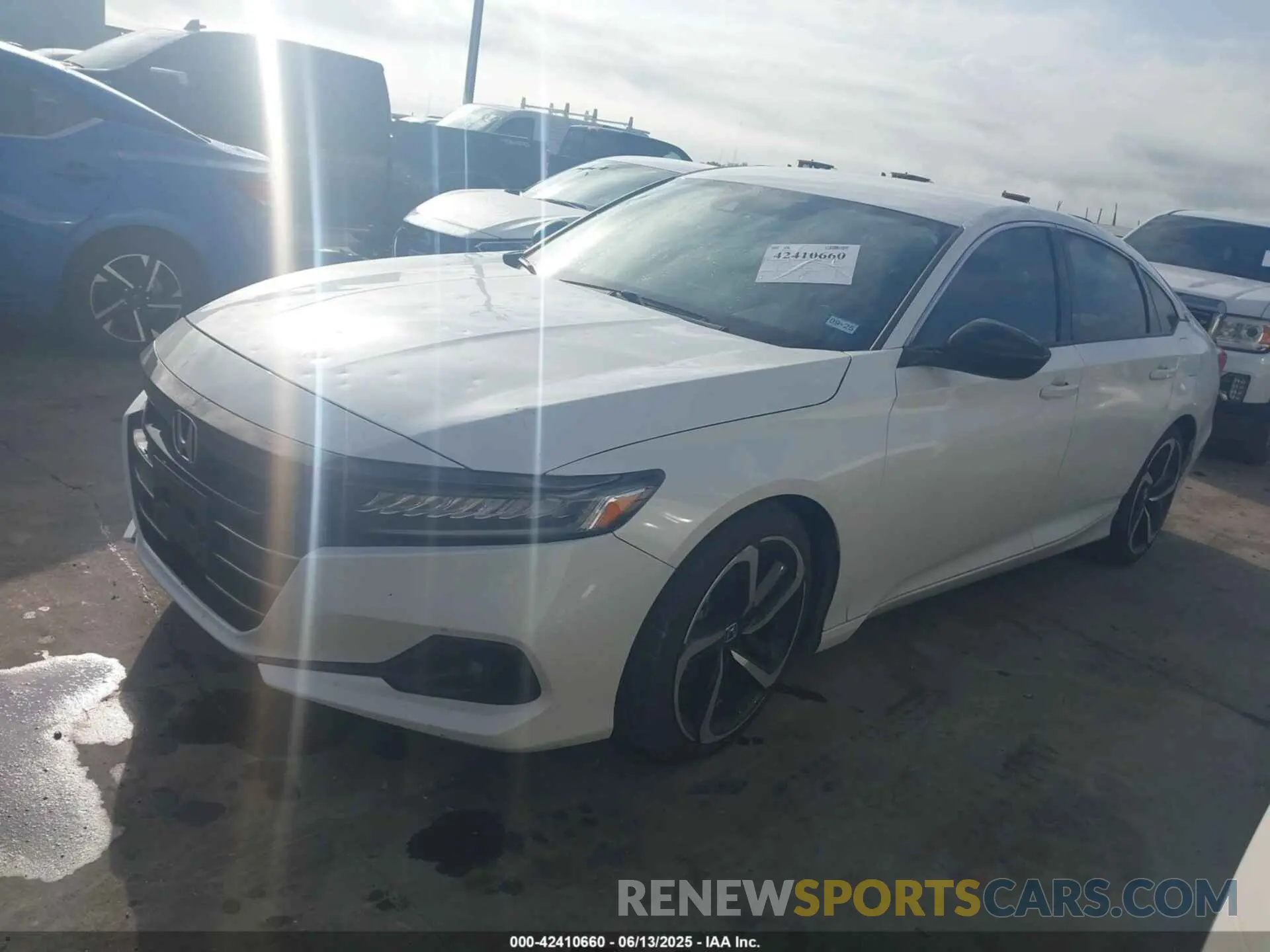 2 Photograph of a damaged car 1HGCV1F4XMA112403 HONDA ACCORD 2021