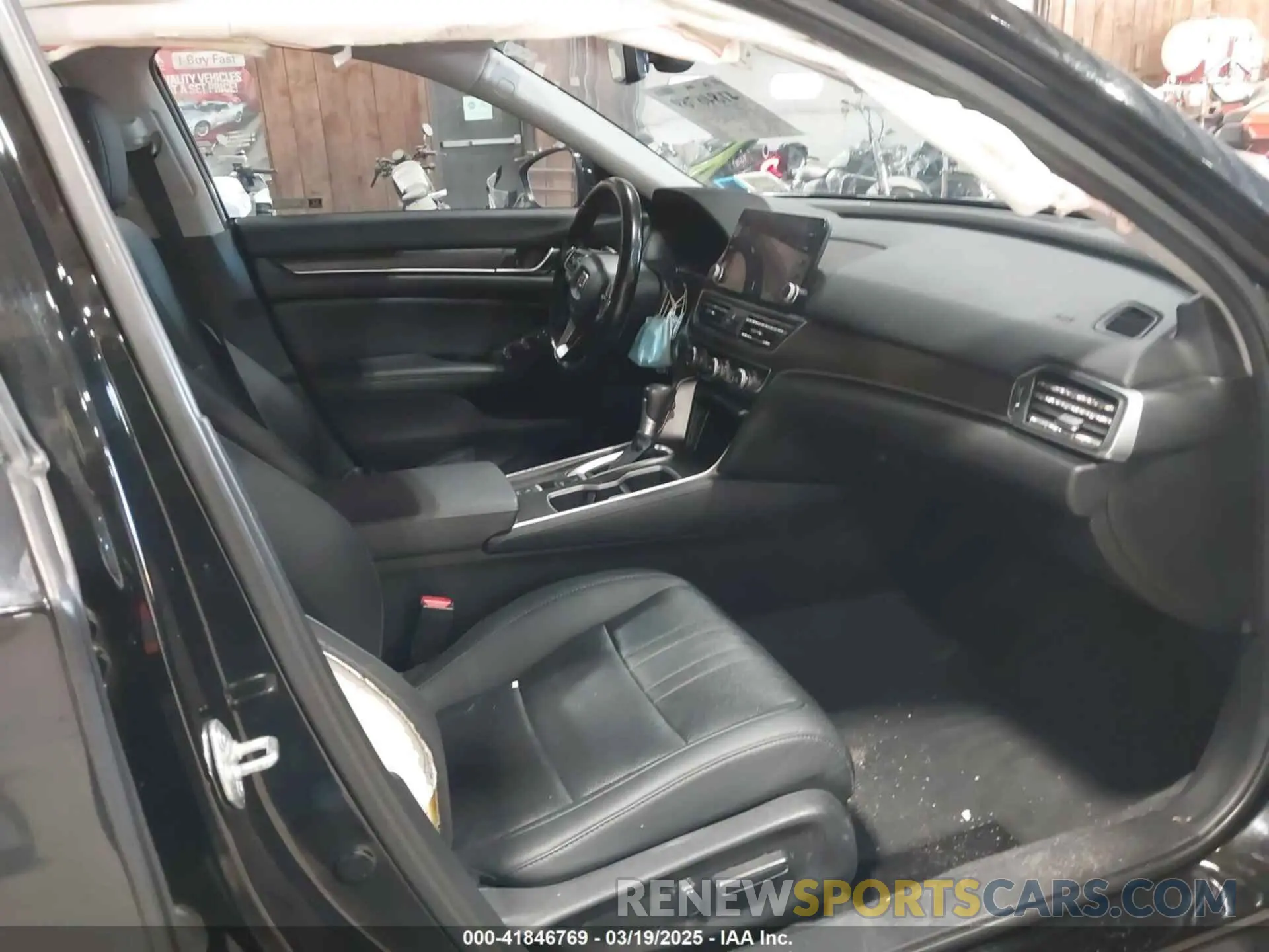 5 Photograph of a damaged car 1HGCV1F51MA016300 HONDA ACCORD 2021