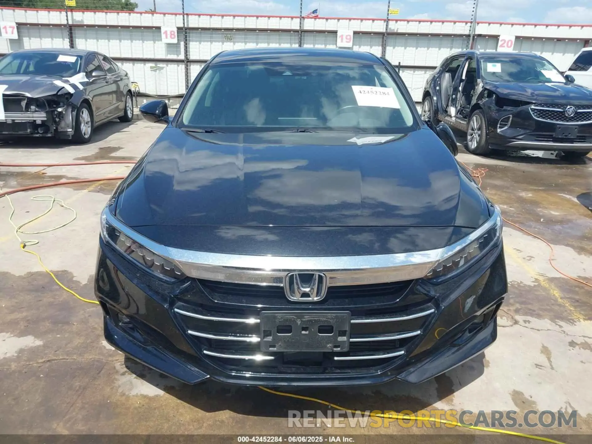 12 Фотография поврежденного автомобиля 1HGCV1F54MA002326 HONDA ACCORD 2021