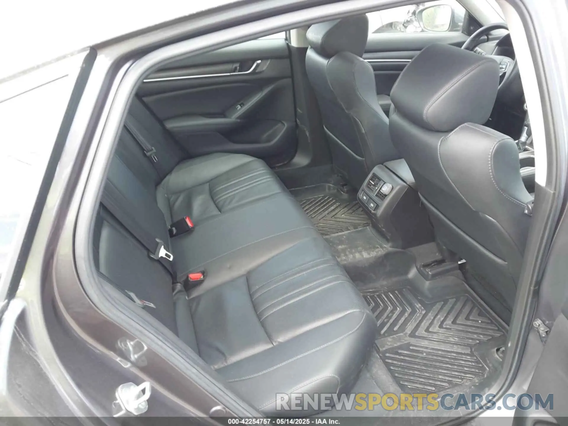 8 Photograph of a damaged car 1HGCV1F55MA013481 HONDA ACCORD 2021
