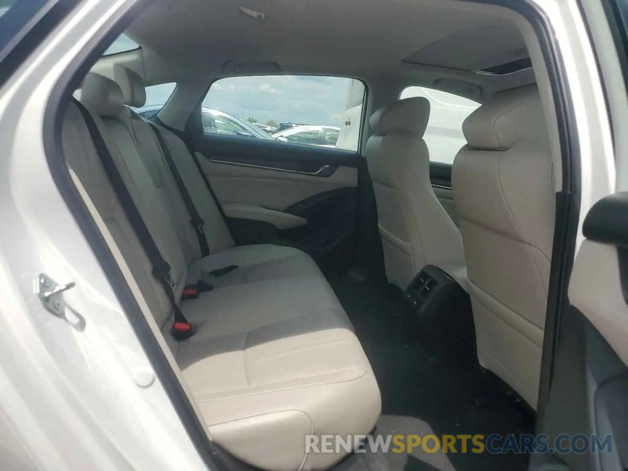 10 Photograph of a damaged car 1HGCV1F55MA039272 HONDA ACCORD 2021