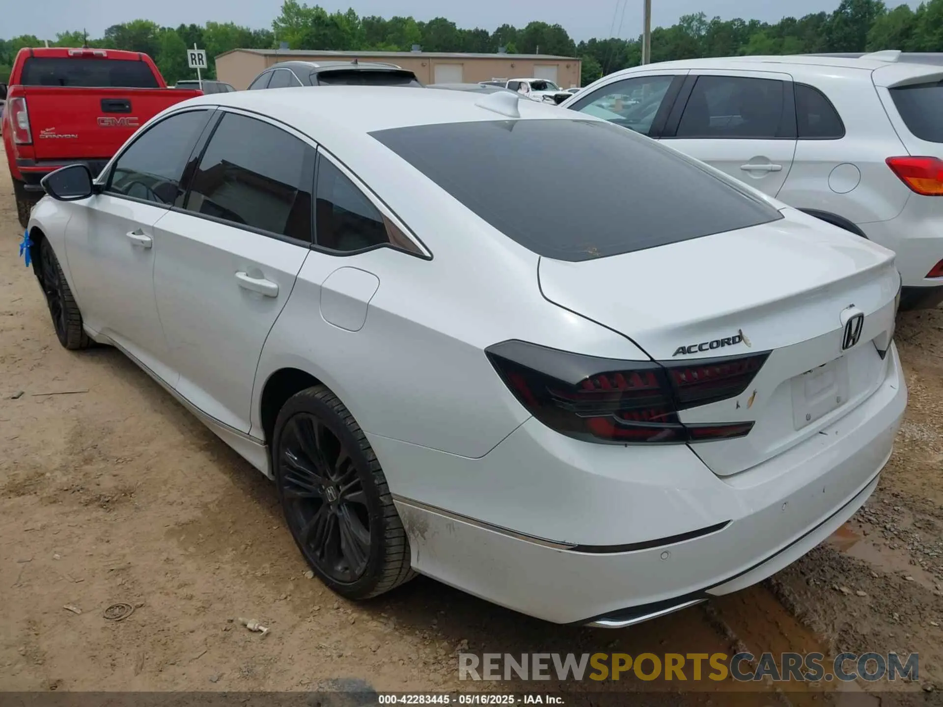3 Фотография поврежденного автомобиля 1HGCV1F56MA103884 HONDA ACCORD 2021